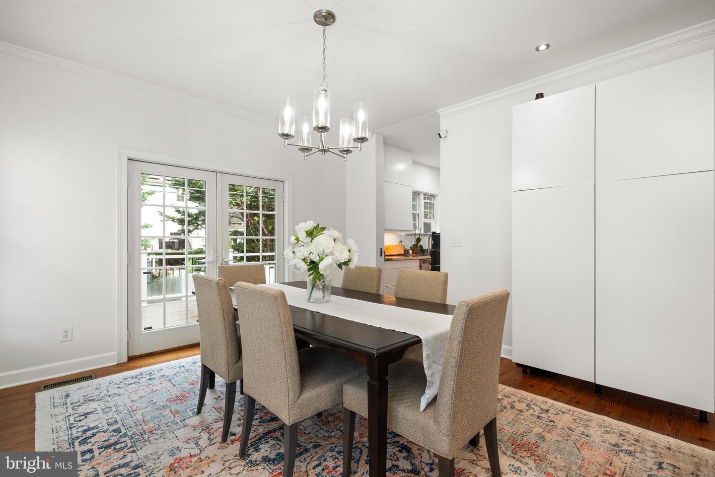 1620 N GEORGE MASON DR, ARLINGTON, Virginia 22205, 6 Bedrooms Bedrooms, 5 Rooms Rooms,4 BathroomsBathrooms,Residential,For sale,1620 N GEORGE MASON DR,VAAR2055494 MLS # VAAR2055494