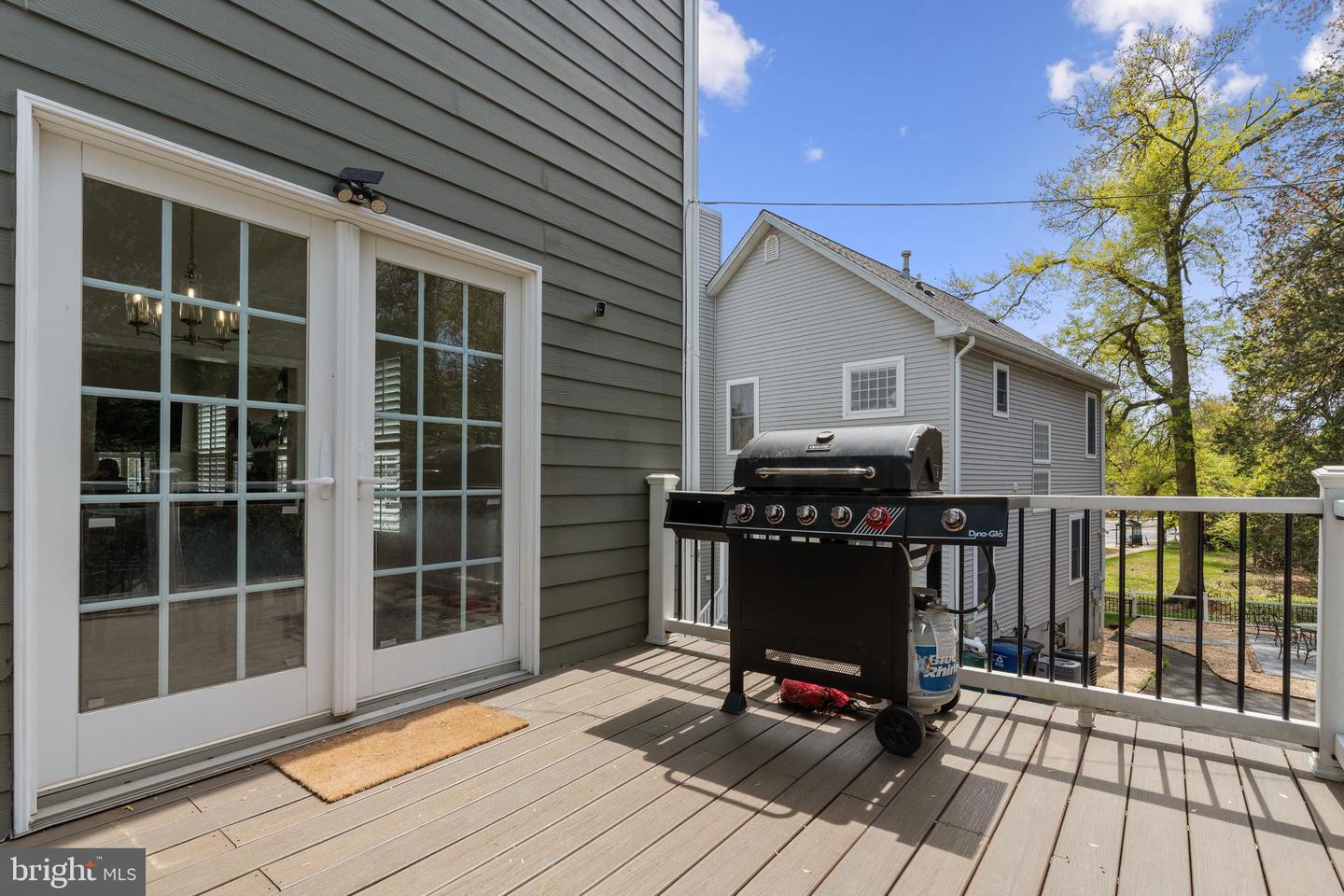 1620 N GEORGE MASON DR, ARLINGTON, Virginia 22205, 6 Bedrooms Bedrooms, 5 Rooms Rooms,4 BathroomsBathrooms,Residential,For sale,1620 N GEORGE MASON DR,VAAR2055494 MLS # VAAR2055494
