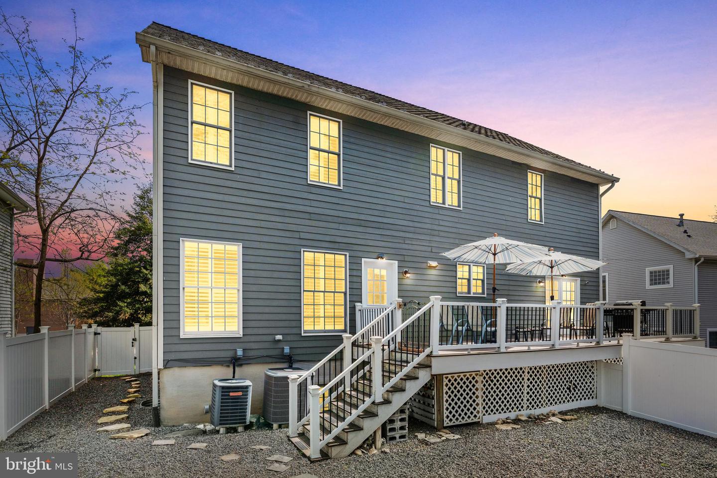 1620 N GEORGE MASON DR, ARLINGTON, Virginia 22205, 6 Bedrooms Bedrooms, 5 Rooms Rooms,4 BathroomsBathrooms,Residential,For sale,1620 N GEORGE MASON DR,VAAR2055494 MLS # VAAR2055494