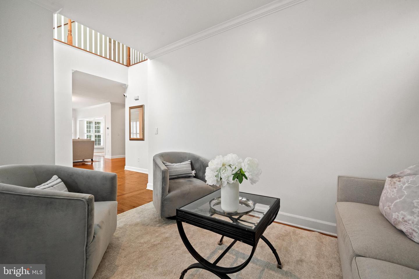 1620 N GEORGE MASON DR, ARLINGTON, Virginia 22205, 6 Bedrooms Bedrooms, 5 Rooms Rooms,4 BathroomsBathrooms,Residential,For sale,1620 N GEORGE MASON DR,VAAR2055494 MLS # VAAR2055494