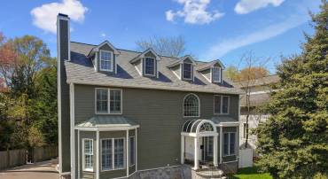 1620 N GEORGE MASON DR, ARLINGTON, Virginia 22205, 6 Bedrooms Bedrooms, 5 Rooms Rooms,4 BathroomsBathrooms,Residential,For sale,1620 N GEORGE MASON DR,VAAR2055494 MLS # VAAR2055494