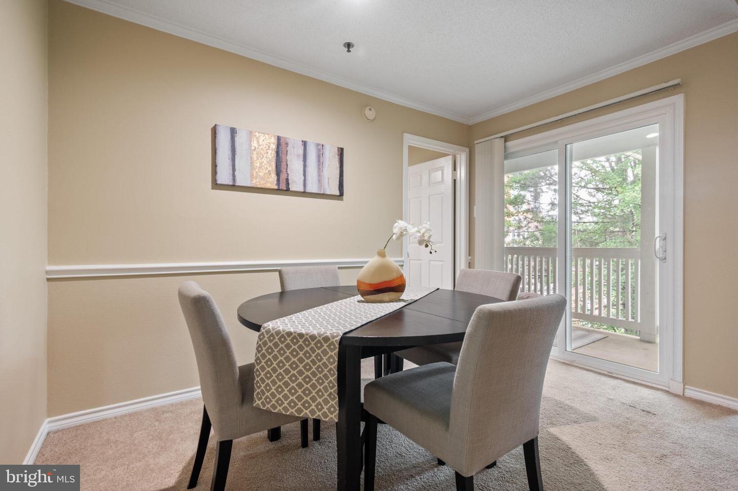 1524 LINCOLN WAY #409, MCLEAN, Virginia 22102, 1 Bedroom Bedrooms, ,1 BathroomBathrooms,Residential,For sale,1524 LINCOLN WAY #409,VAFX2231838 MLS # VAFX2231838
