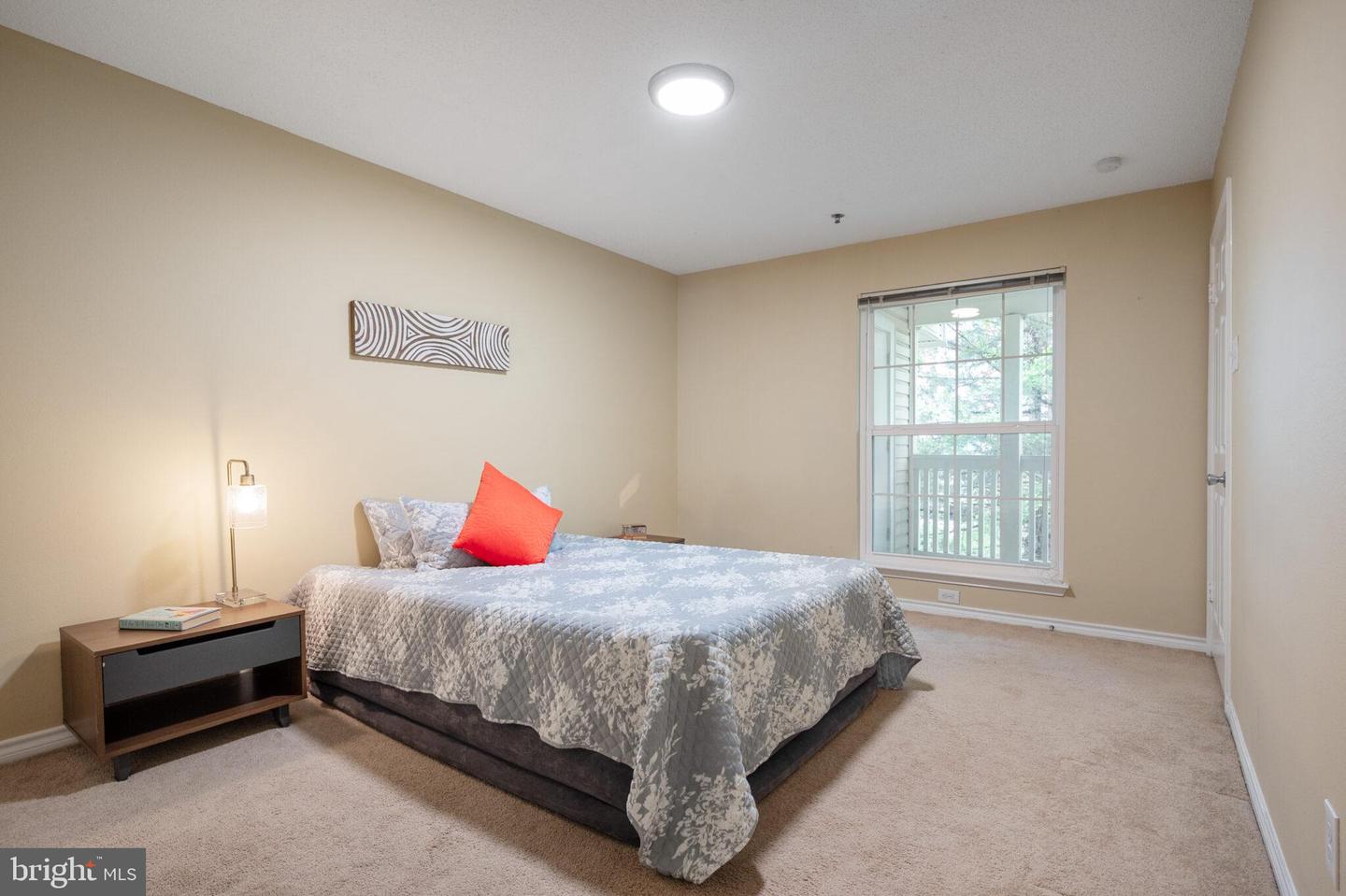 1524 LINCOLN WAY #409, MCLEAN, Virginia 22102, 1 Bedroom Bedrooms, ,1 BathroomBathrooms,Residential,For sale,1524 LINCOLN WAY #409,VAFX2231838 MLS # VAFX2231838