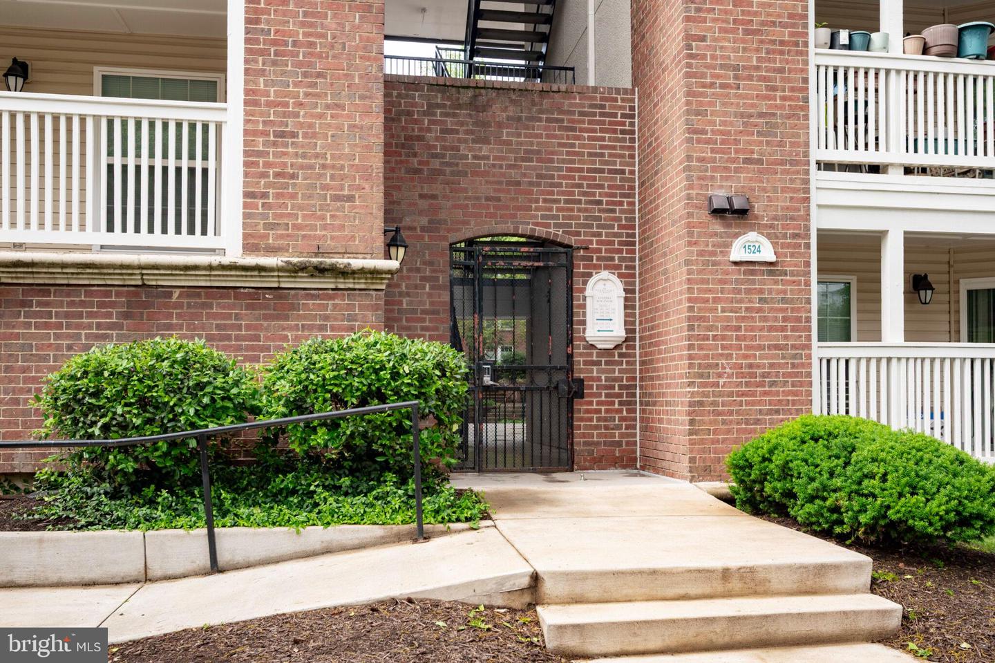 1524 LINCOLN WAY #409, MCLEAN, Virginia 22102, 1 Bedroom Bedrooms, ,1 BathroomBathrooms,Residential,For sale,1524 LINCOLN WAY #409,VAFX2231838 MLS # VAFX2231838