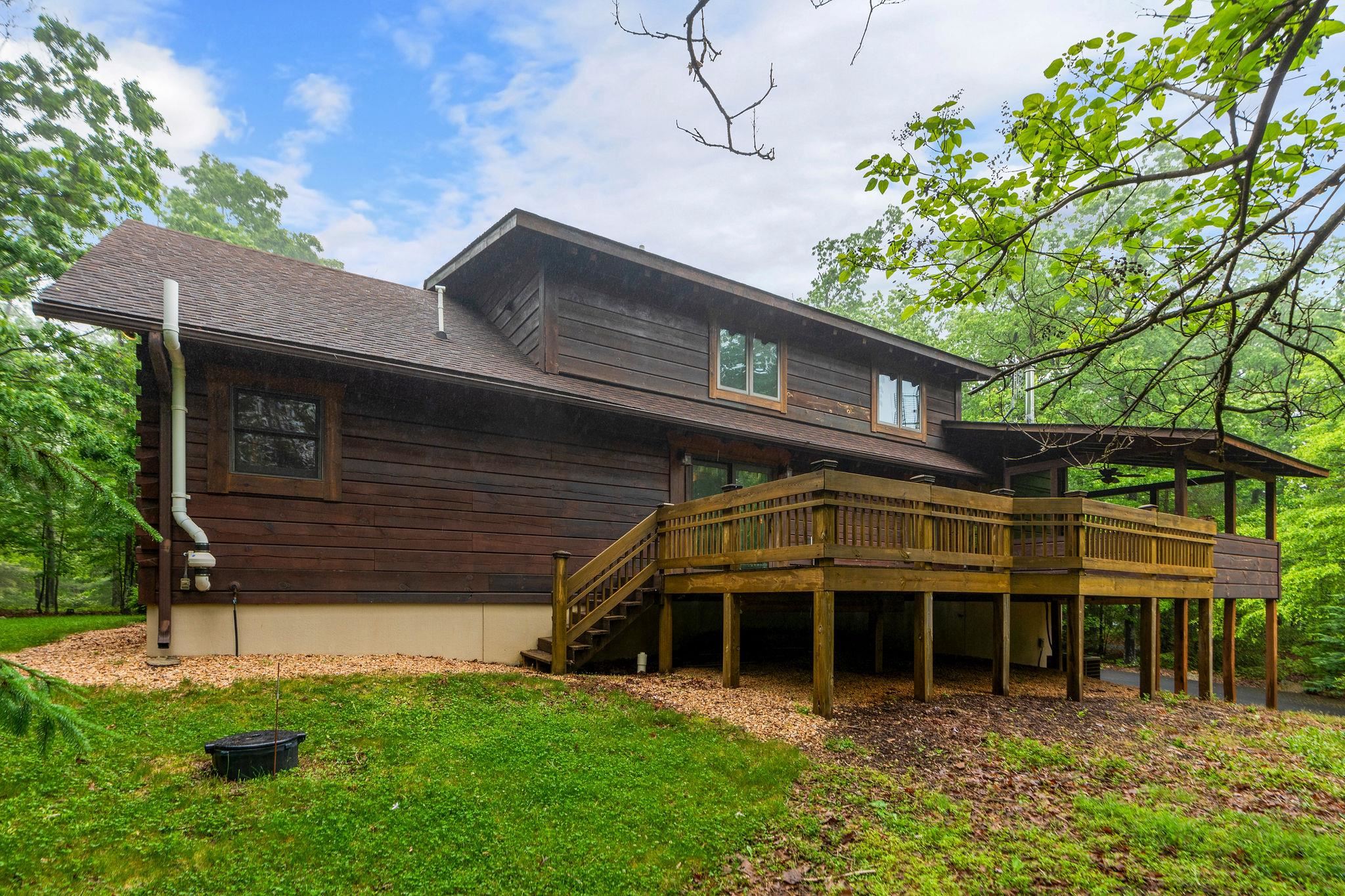743 CHINQUAPIN DR, LYNDHURST, Virginia 22952, 3 Bedrooms Bedrooms, ,2 BathroomsBathrooms,Residential,Adventurer's Dream,743 CHINQUAPIN DR,664605 MLS # 664605