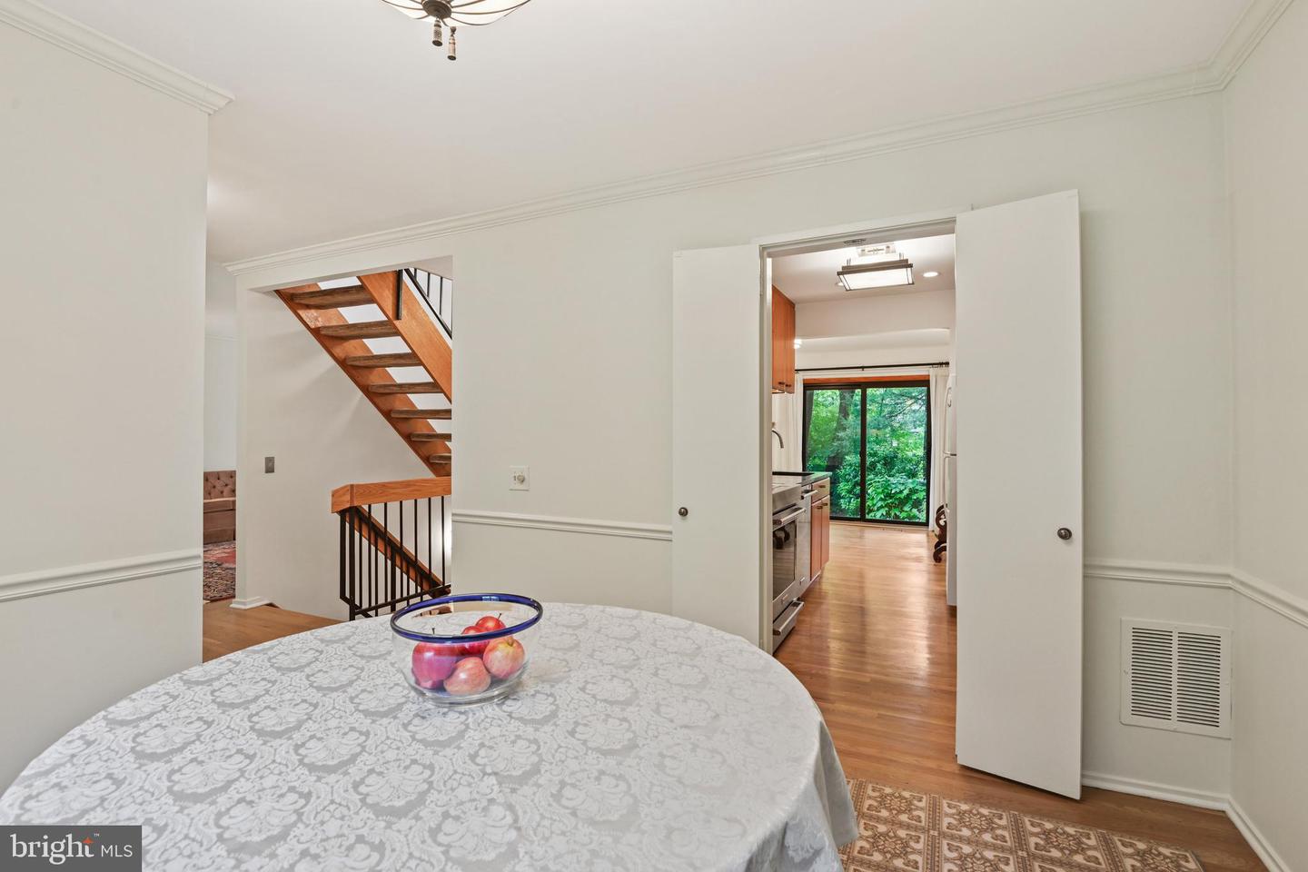 1534 SCANDIA CIR, RESTON, Virginia 20190, 3 Bedrooms Bedrooms, ,2 BathroomsBathrooms,Residential,For sale,1534 SCANDIA CIR,VAFX2231910 MLS # VAFX2231910