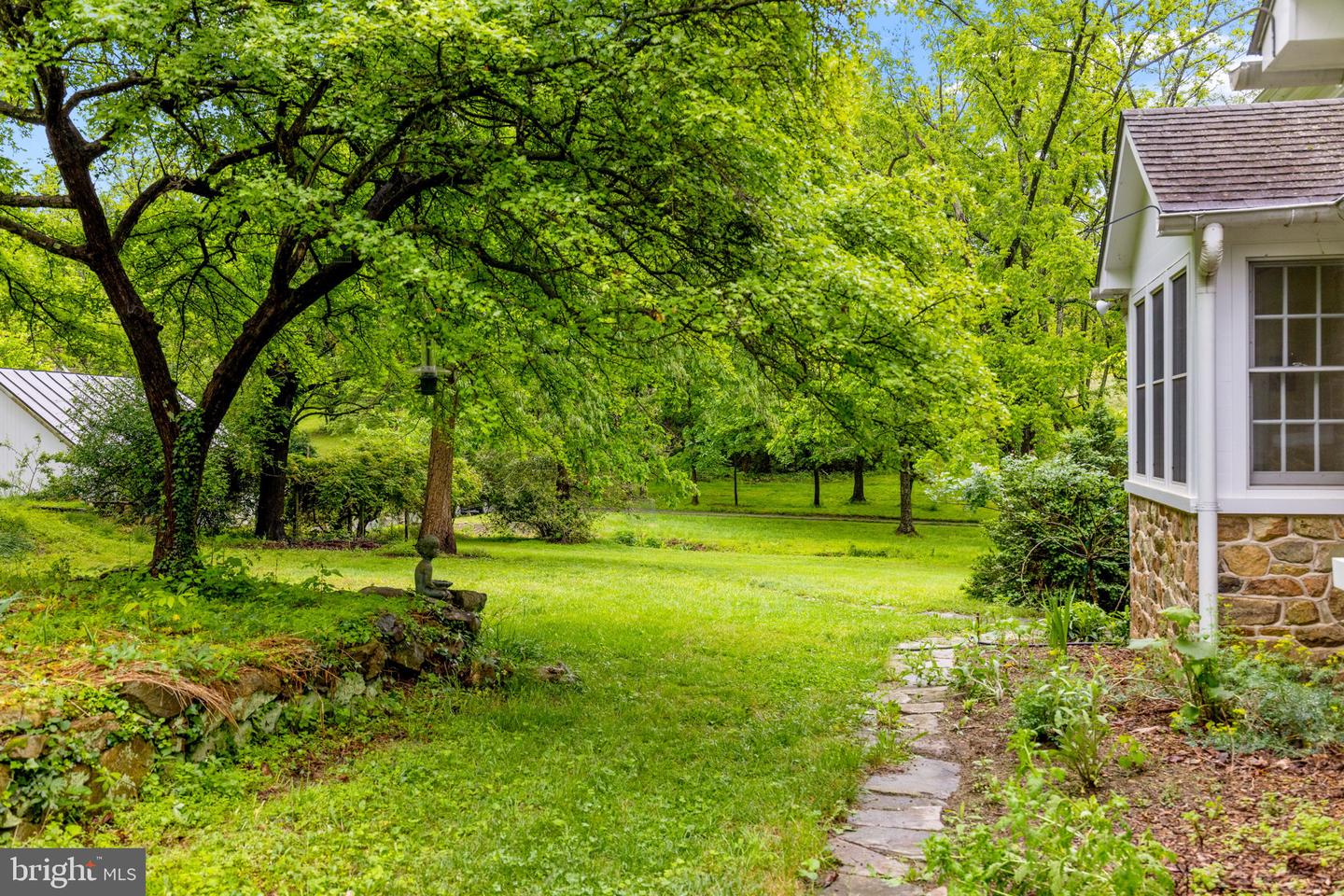 16158 CLARKES GAP RD, WATERFORD, Virginia 20197, 7 Bedrooms Bedrooms, ,1 BathroomBathrooms,Residential,For sale,16158 CLARKES GAP RD,VALO2092906 MLS # VALO2092906
