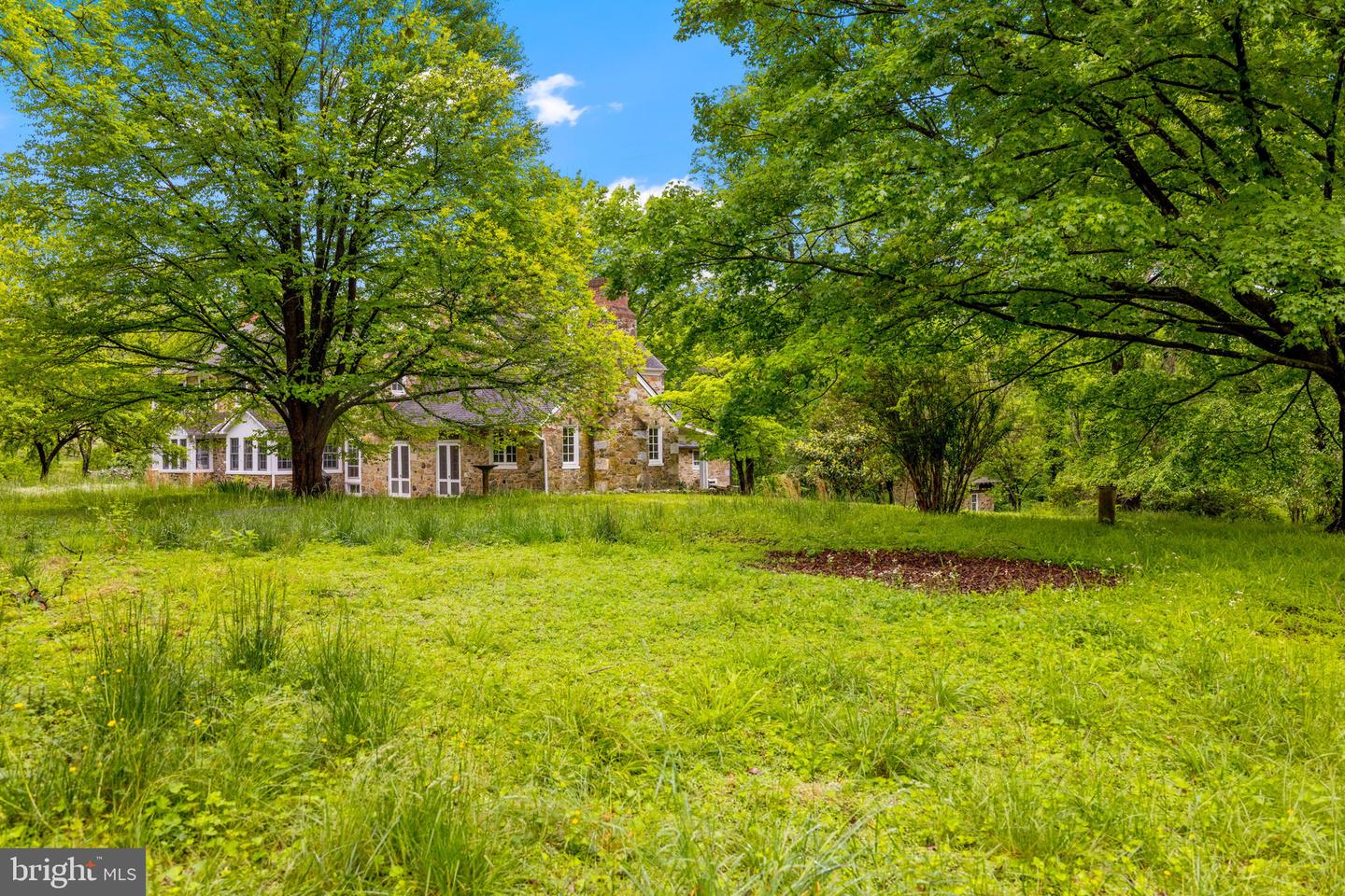 16158 CLARKES GAP RD, WATERFORD, Virginia 20197, 7 Bedrooms Bedrooms, ,1 BathroomBathrooms,Residential,For sale,16158 CLARKES GAP RD,VALO2092906 MLS # VALO2092906
