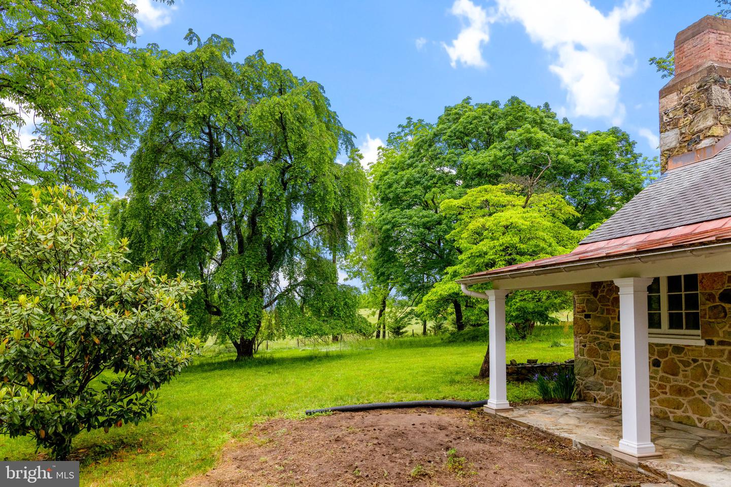16158 CLARKES GAP RD, WATERFORD, Virginia 20197, 7 Bedrooms Bedrooms, ,1 BathroomBathrooms,Residential,For sale,16158 CLARKES GAP RD,VALO2092906 MLS # VALO2092906