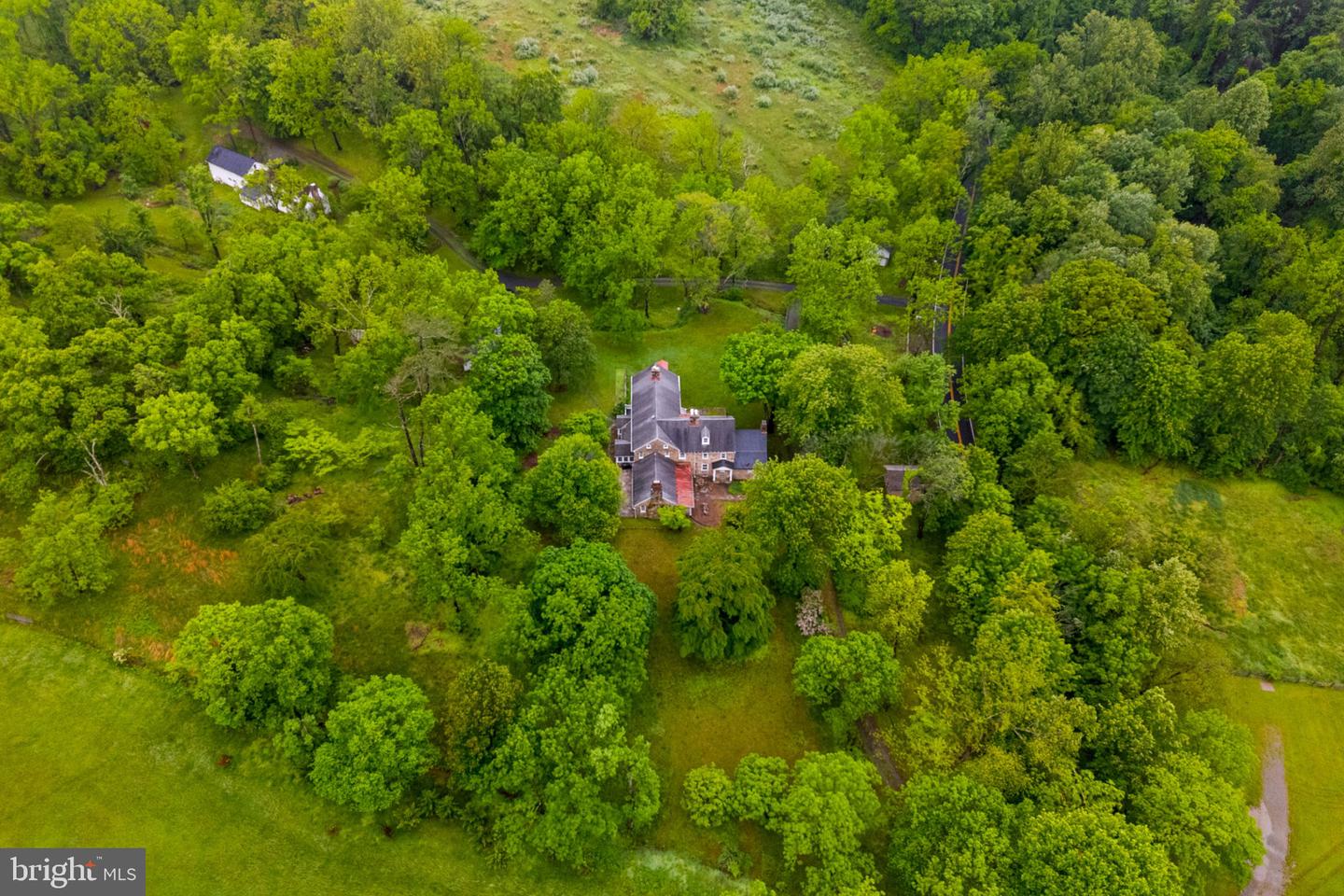 16158 CLARKES GAP RD, WATERFORD, Virginia 20197, 7 Bedrooms Bedrooms, ,1 BathroomBathrooms,Residential,For sale,16158 CLARKES GAP RD,VALO2092906 MLS # VALO2092906