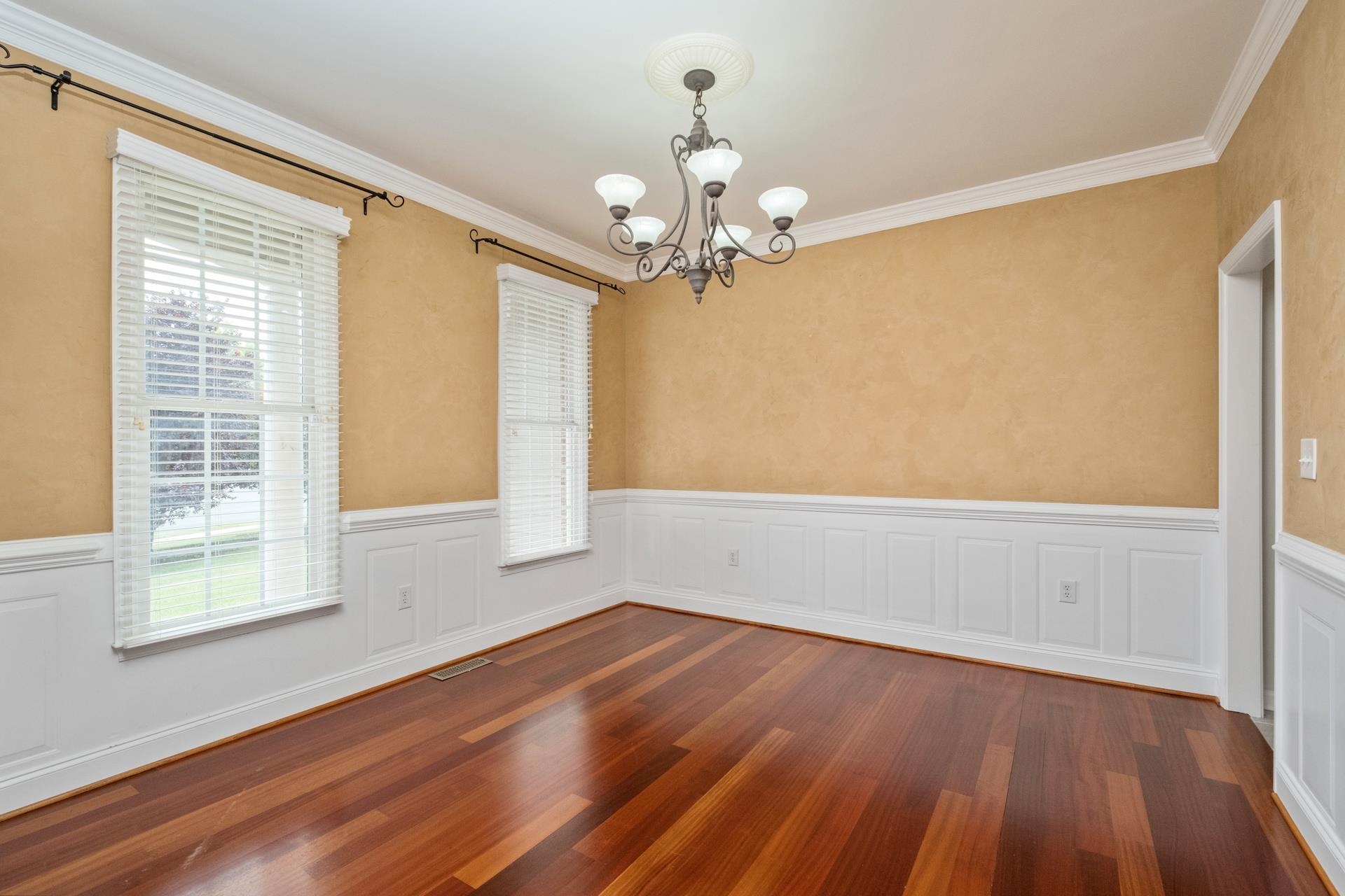11 TRADEWIND CIR, FISHERSVILLE, Virginia 22939, 4 Bedrooms Bedrooms, ,3 BathroomsBathrooms,Residential,11 TRADEWIND CIR,664617 MLS # 664617