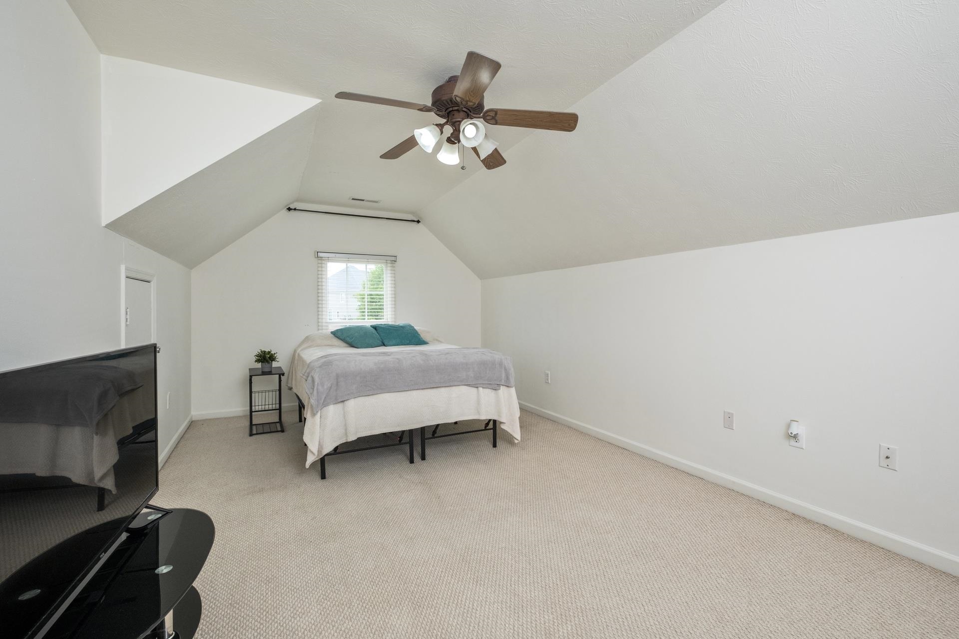11 TRADEWIND CIR, FISHERSVILLE, Virginia 22939, 4 Bedrooms Bedrooms, ,3 BathroomsBathrooms,Residential,11 TRADEWIND CIR,664617 MLS # 664617