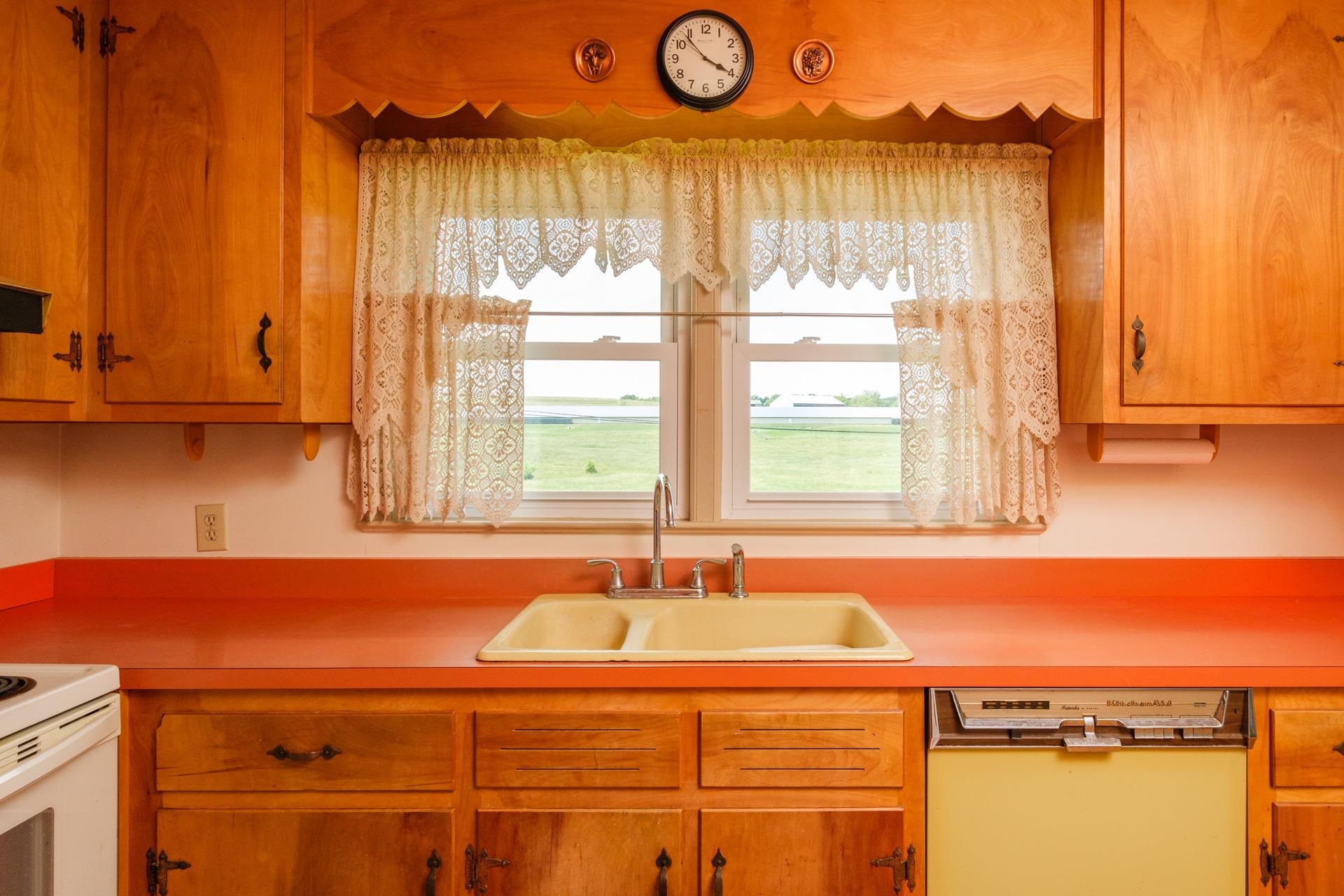 1927 PINEVILLE RD, MCGAHEYSVILLE, Virginia 22840, 3 Bedrooms Bedrooms, ,2 BathroomsBathrooms,Residential,1927 PINEVILLE RD,664626 MLS # 664626