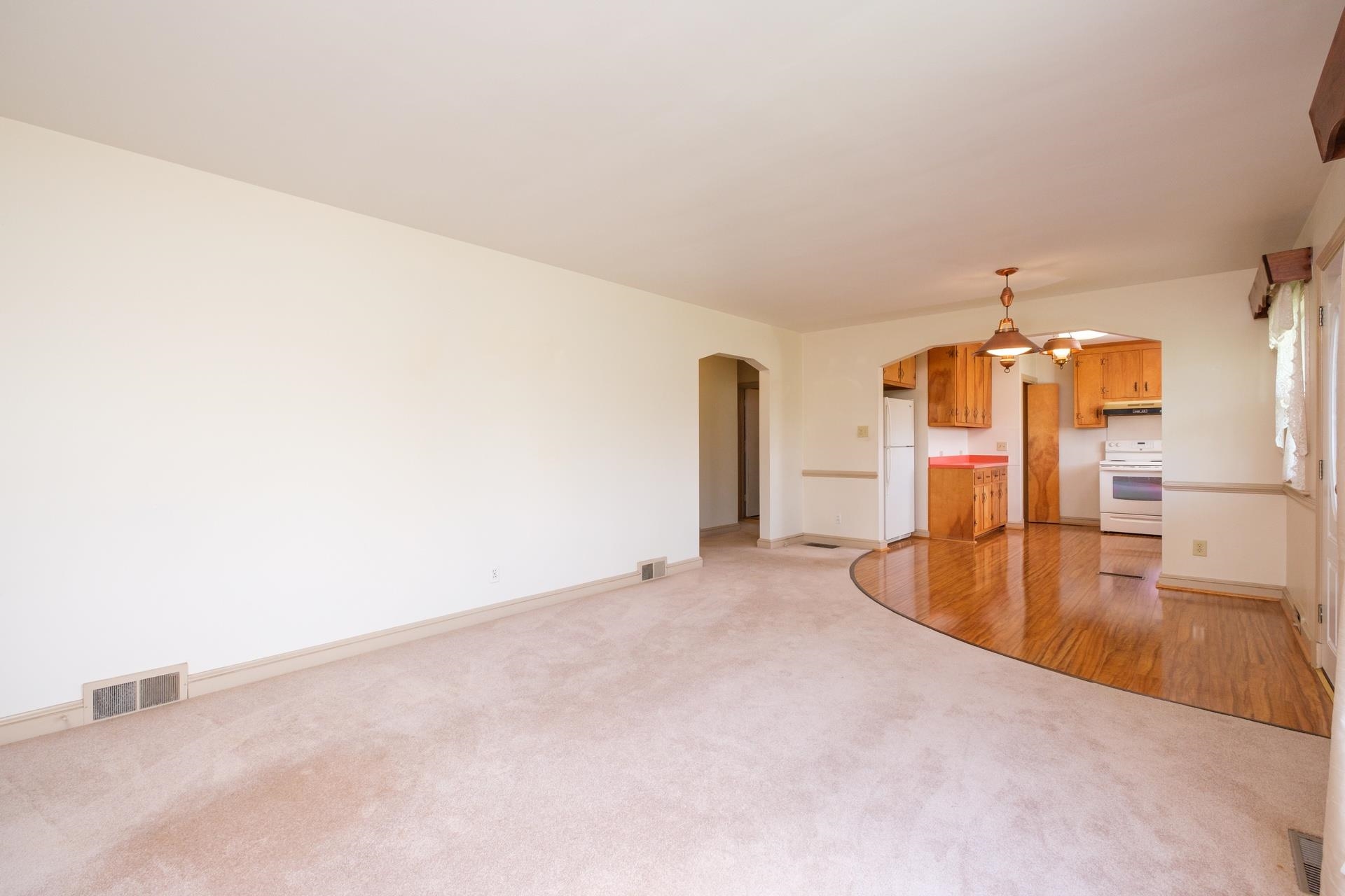 1927 PINEVILLE RD, MCGAHEYSVILLE, Virginia 22840, 3 Bedrooms Bedrooms, ,2 BathroomsBathrooms,Residential,1927 PINEVILLE RD,664626 MLS # 664626