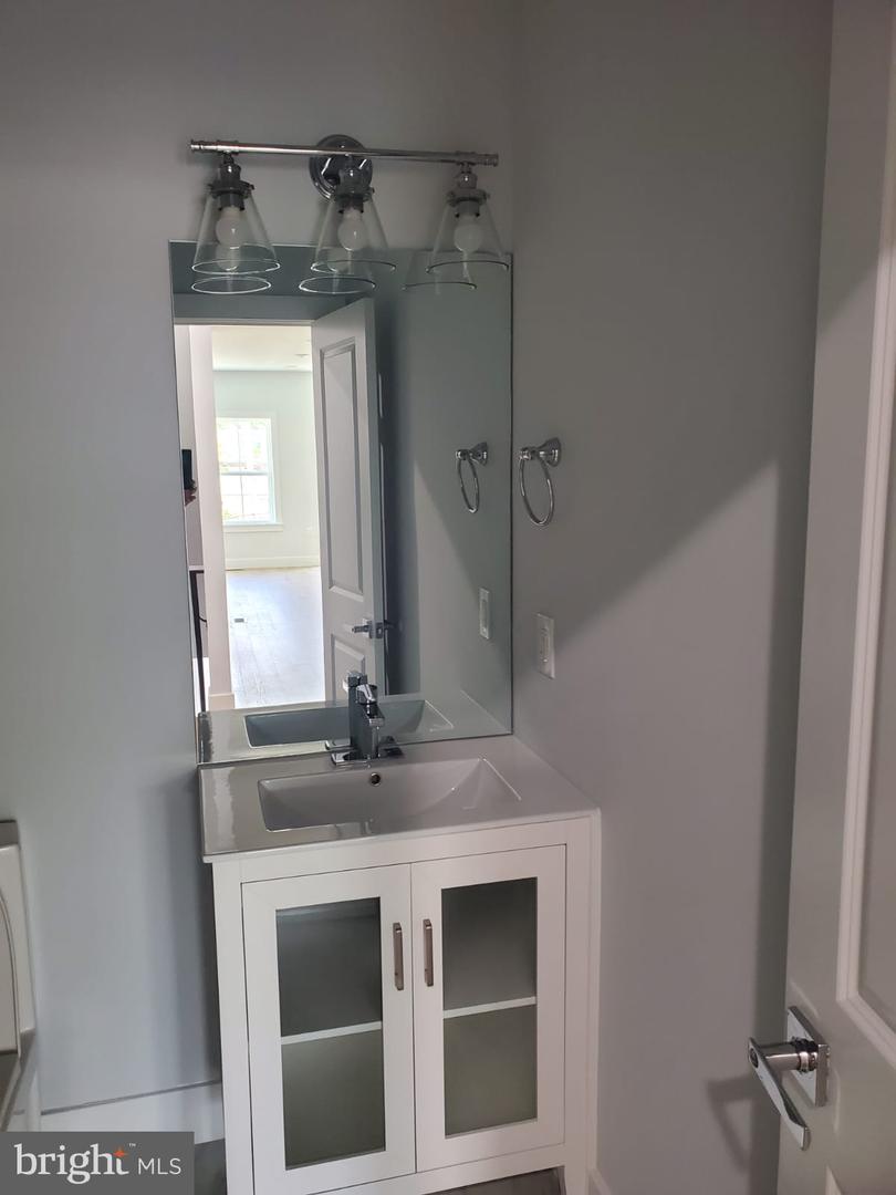 5104 FITCH ST SE, WASHINGTON, District Of Columbia 20019, 4 Bedrooms Bedrooms, ,4 BathroomsBathrooms,Residential,For sale,5104 FITCH ST SE,DCDC2194756 MLS # DCDC2194756