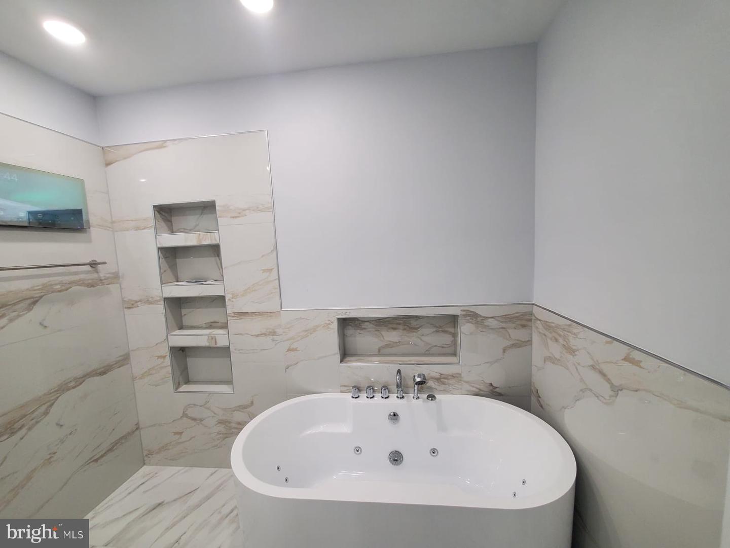 5104 FITCH ST SE, WASHINGTON, District Of Columbia 20019, 4 Bedrooms Bedrooms, ,4 BathroomsBathrooms,Residential,For sale,5104 FITCH ST SE,DCDC2194756 MLS # DCDC2194756