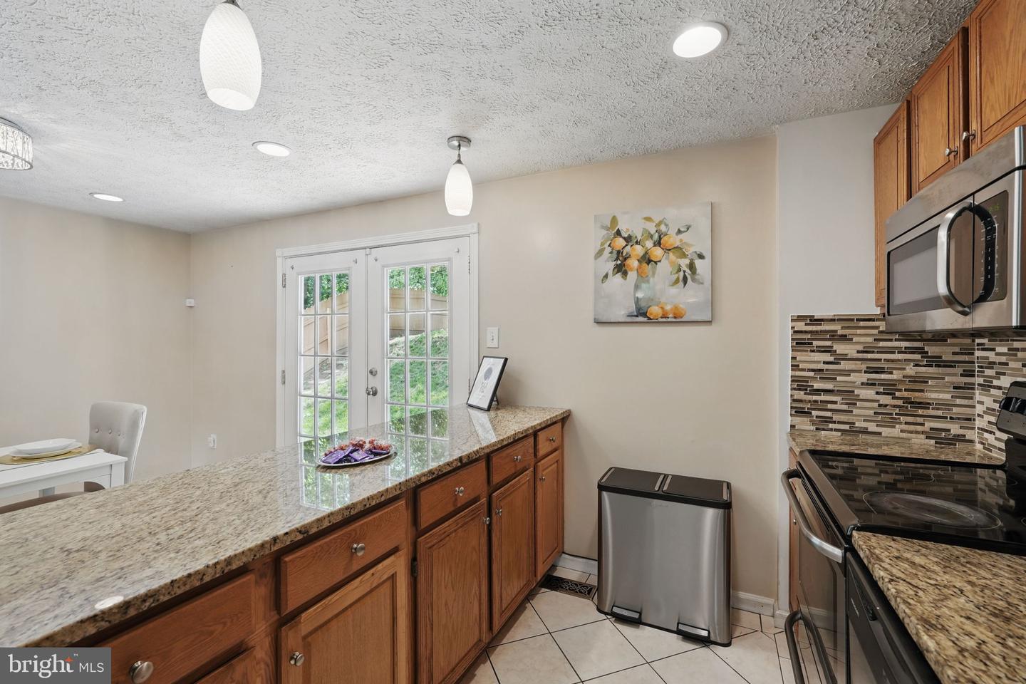 7310 HUSKY LN, NORTH SPRINGFIELD, Virginia 22151, 4 Bedrooms Bedrooms, ,3 BathroomsBathrooms,Residential,For sale,7310 HUSKY LN,VAFX2233552 MLS # VAFX2233552