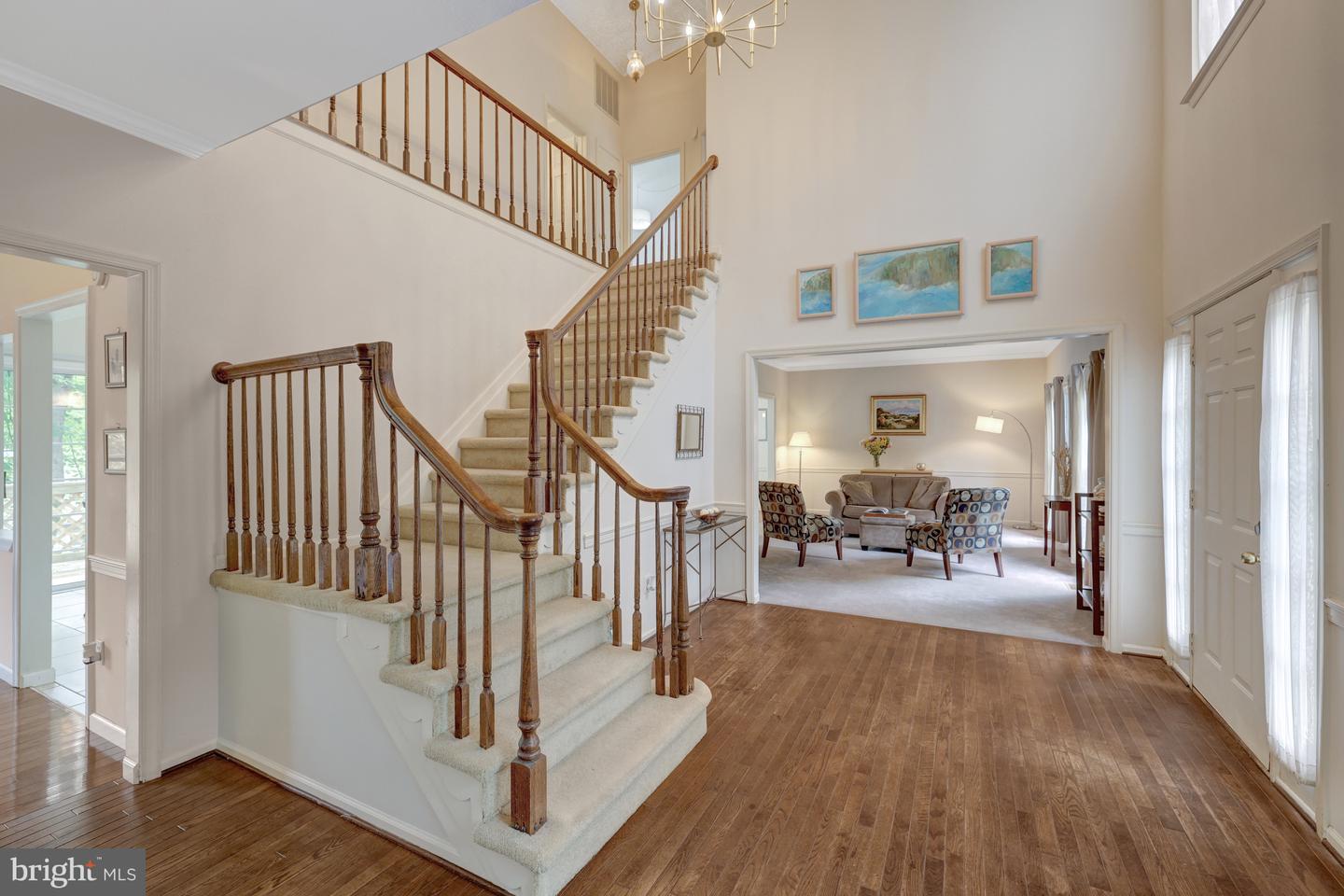 30125 MERCHANT CT, GREAT FALLS, Virginia 22066, 4 Bedrooms Bedrooms, ,2 BathroomsBathrooms,Residential,For sale,30125 MERCHANT CT,VALO2093816 MLS # VALO2093816