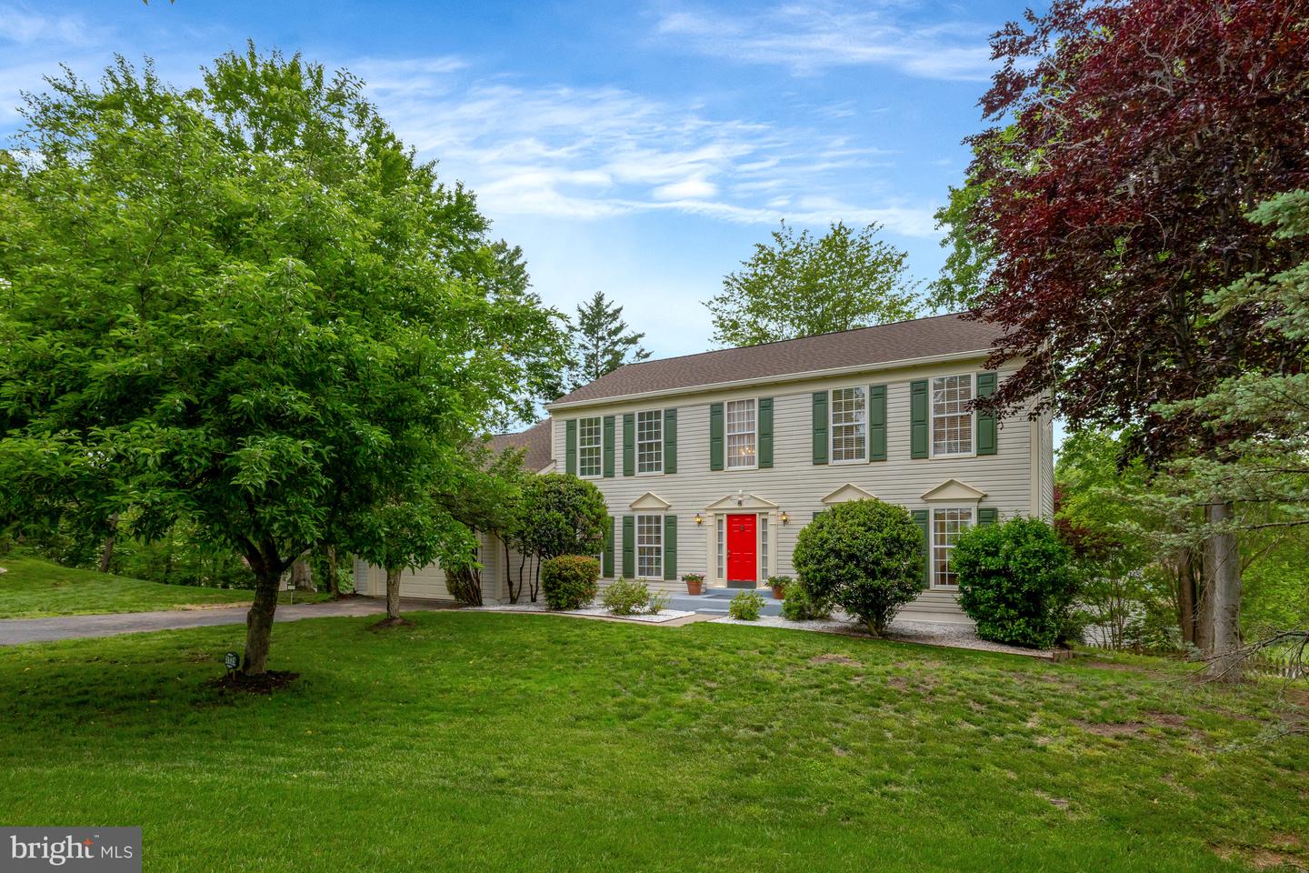 30125 MERCHANT CT, GREAT FALLS, Virginia 22066, 4 Bedrooms Bedrooms, ,2 BathroomsBathrooms,Residential,For sale,30125 MERCHANT CT,VALO2093816 MLS # VALO2093816