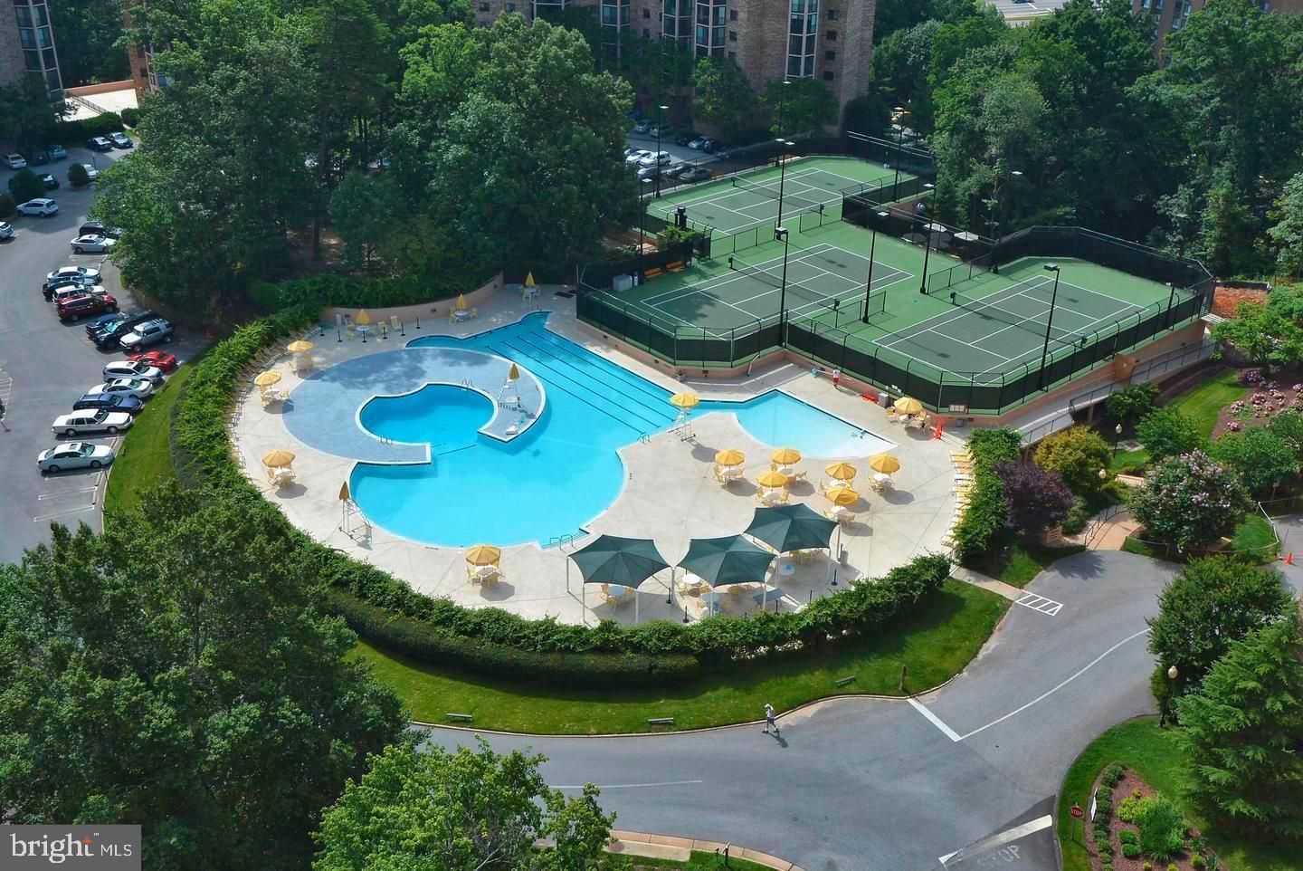 5901 MOUNT EAGLE DR #817, ALEXANDRIA, Virginia 22303, 1 Bedroom Bedrooms, ,1 BathroomBathrooms,Residential,For sale,5901 MOUNT EAGLE DR #817,VAFX2233974 MLS # VAFX2233974