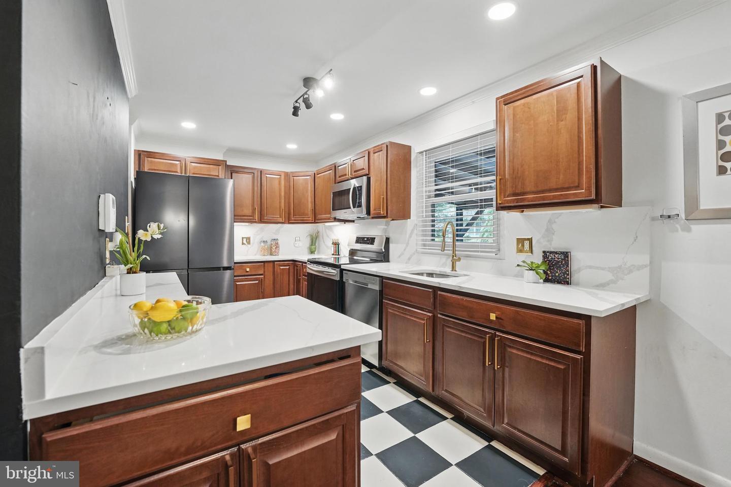 7910 BAYBERRY DR, ALEXANDRIA, Virginia 22306, 4 Bedrooms Bedrooms, ,2 BathroomsBathrooms,Residential,For sale,7910 BAYBERRY DR,VAFX2234422 MLS # VAFX2234422