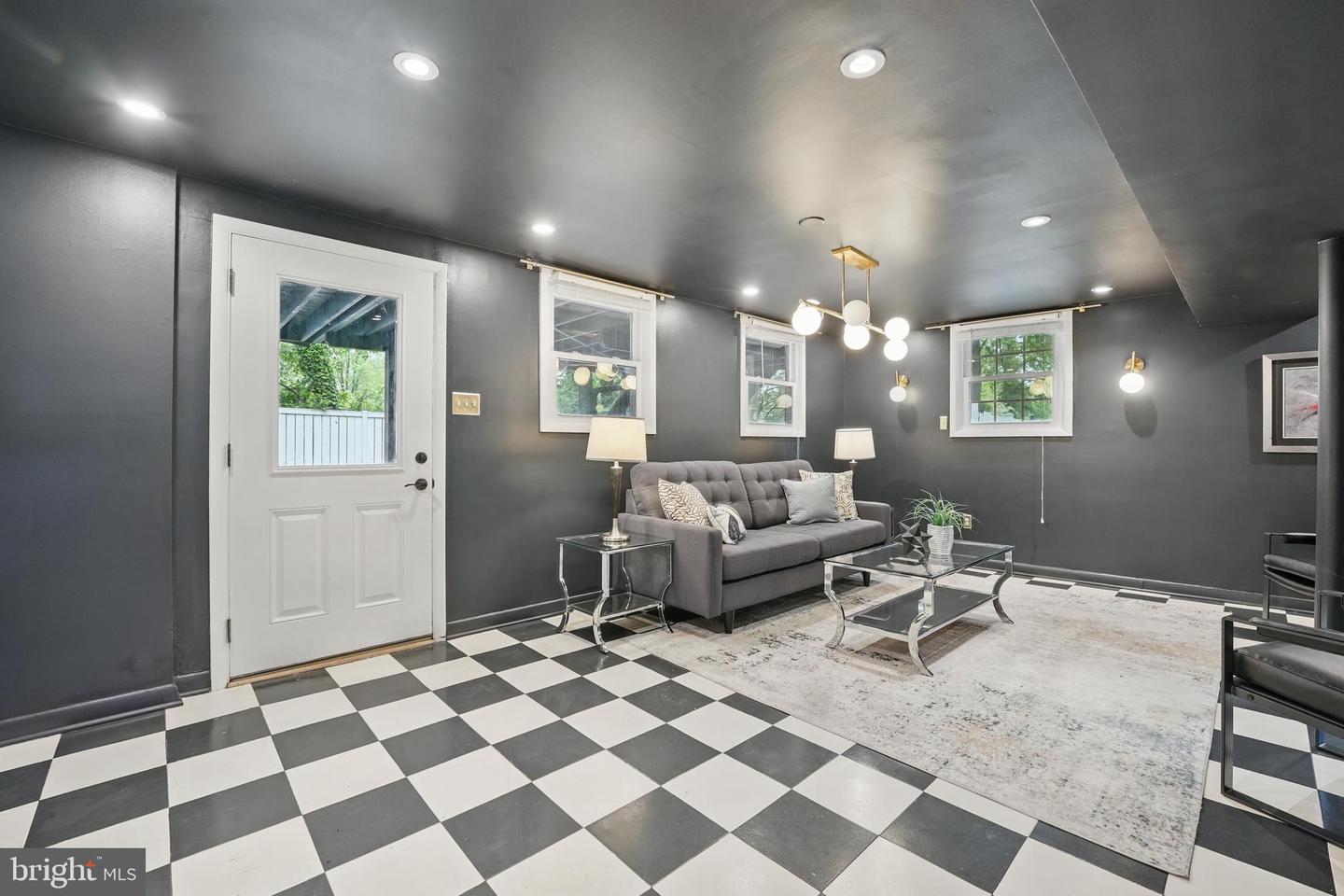 7910 BAYBERRY DR, ALEXANDRIA, Virginia 22306, 4 Bedrooms Bedrooms, ,2 BathroomsBathrooms,Residential,For sale,7910 BAYBERRY DR,VAFX2234422 MLS # VAFX2234422
