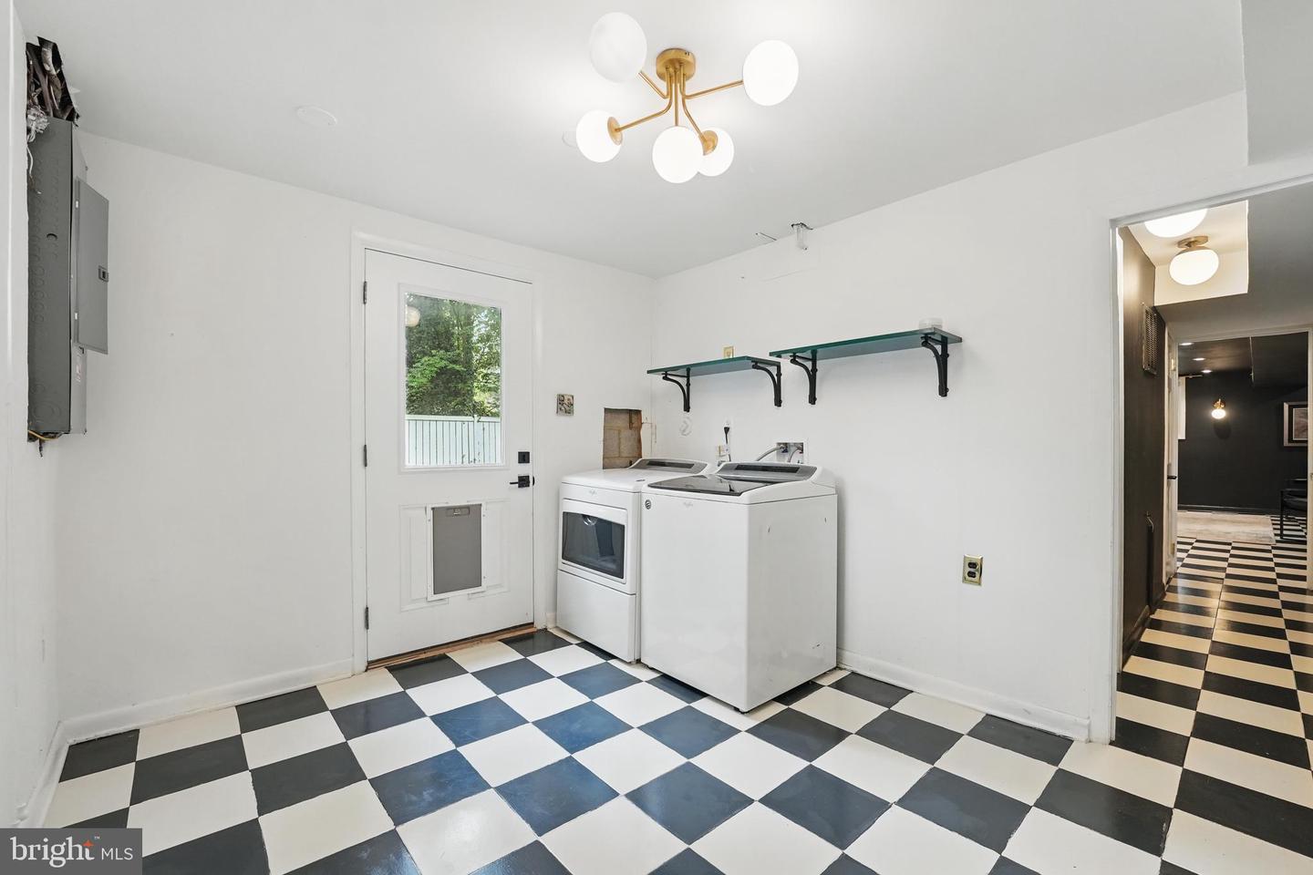 7910 BAYBERRY DR, ALEXANDRIA, Virginia 22306, 4 Bedrooms Bedrooms, ,2 BathroomsBathrooms,Residential,For sale,7910 BAYBERRY DR,VAFX2234422 MLS # VAFX2234422