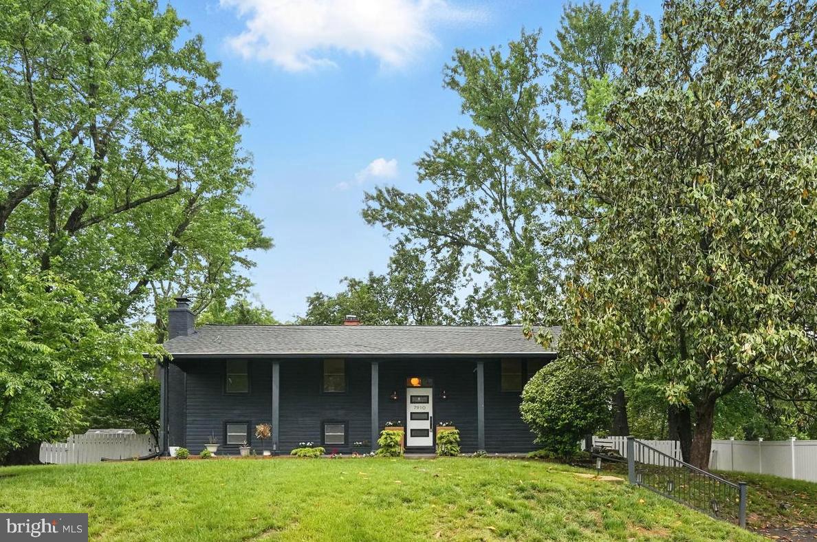 7910 BAYBERRY DR, ALEXANDRIA, Virginia 22306, 4 Bedrooms Bedrooms, ,2 BathroomsBathrooms,Residential,For sale,7910 BAYBERRY DR,VAFX2234422 MLS # VAFX2234422
