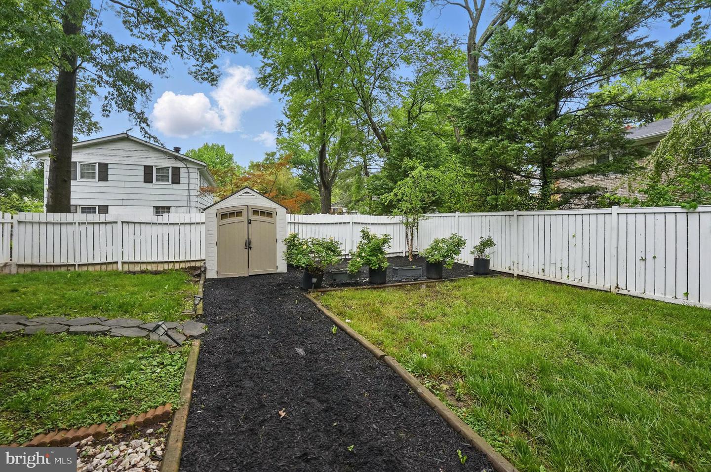 7910 BAYBERRY DR, ALEXANDRIA, Virginia 22306, 4 Bedrooms Bedrooms, ,2 BathroomsBathrooms,Residential,For sale,7910 BAYBERRY DR,VAFX2234422 MLS # VAFX2234422