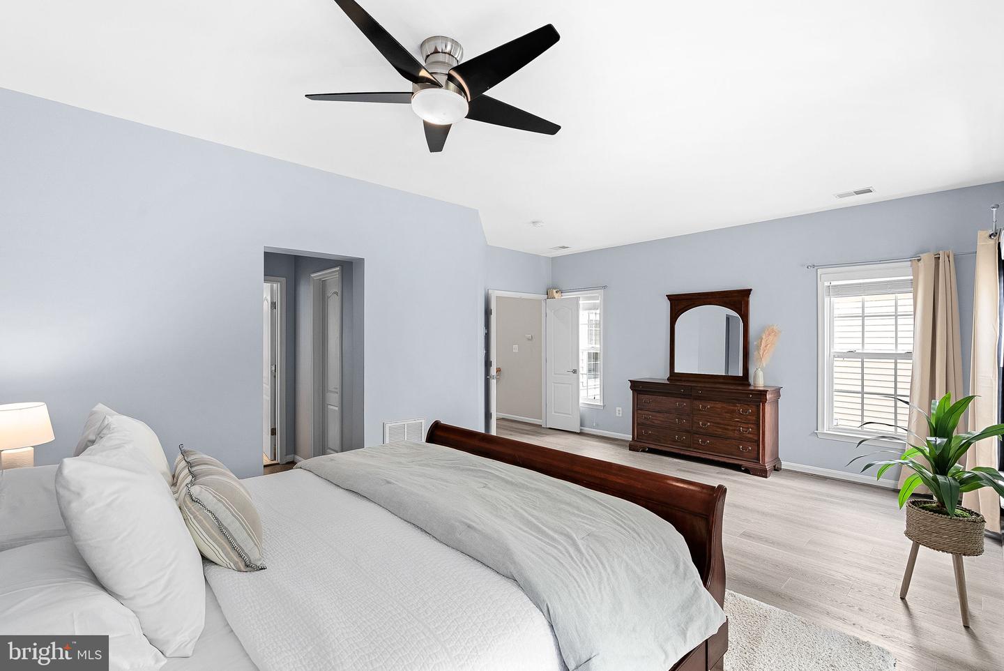 21894 WINDOVER DR, BROADLANDS, Virginia 20148, 4 Bedrooms Bedrooms, ,4 BathroomsBathrooms,Residential,For sale,21894 WINDOVER DR,VALO2094076 MLS # VALO2094076