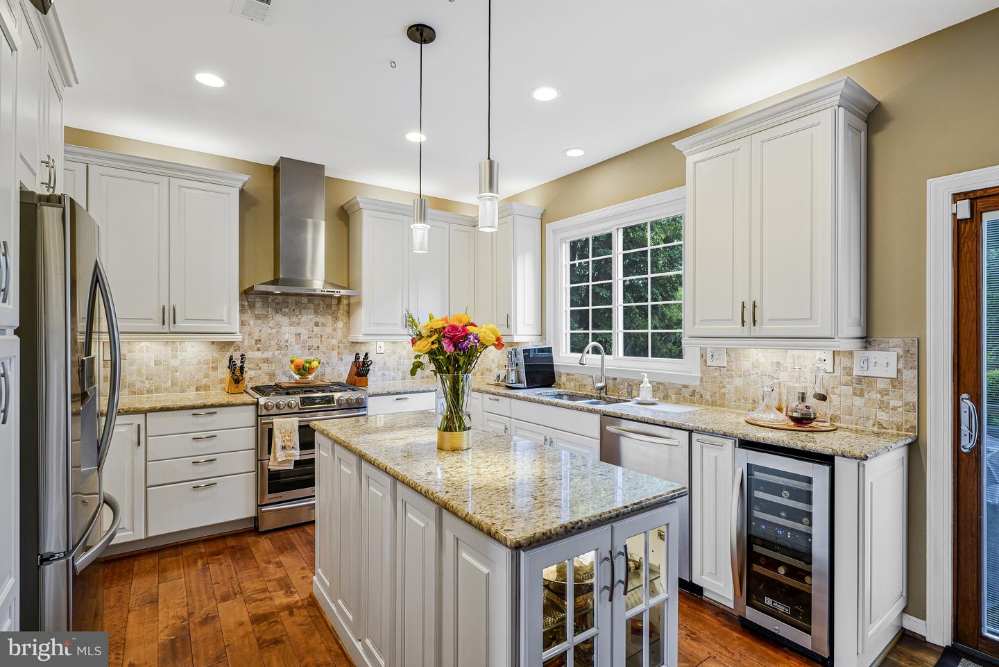 12405 WILLOW FALLS DR, HERNDON, Virginia 20170, 4 Bedrooms Bedrooms, ,3 BathroomsBathrooms,Residential,For sale,12405 WILLOW FALLS DR,VAFX2234770 MLS # VAFX2234770