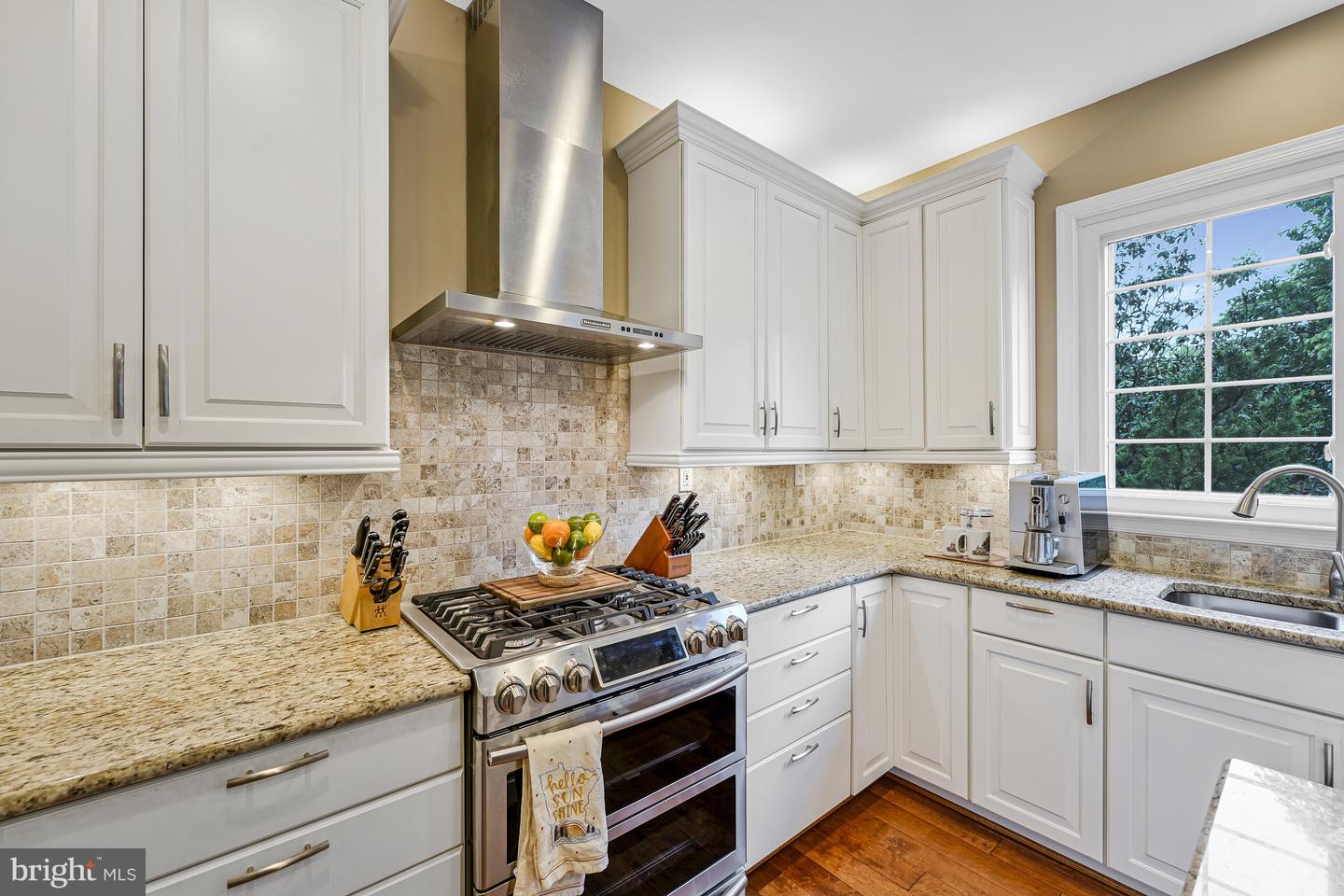 12405 WILLOW FALLS DR, HERNDON, Virginia 20170, 4 Bedrooms Bedrooms, ,3 BathroomsBathrooms,Residential,For sale,12405 WILLOW FALLS DR,VAFX2234770 MLS # VAFX2234770