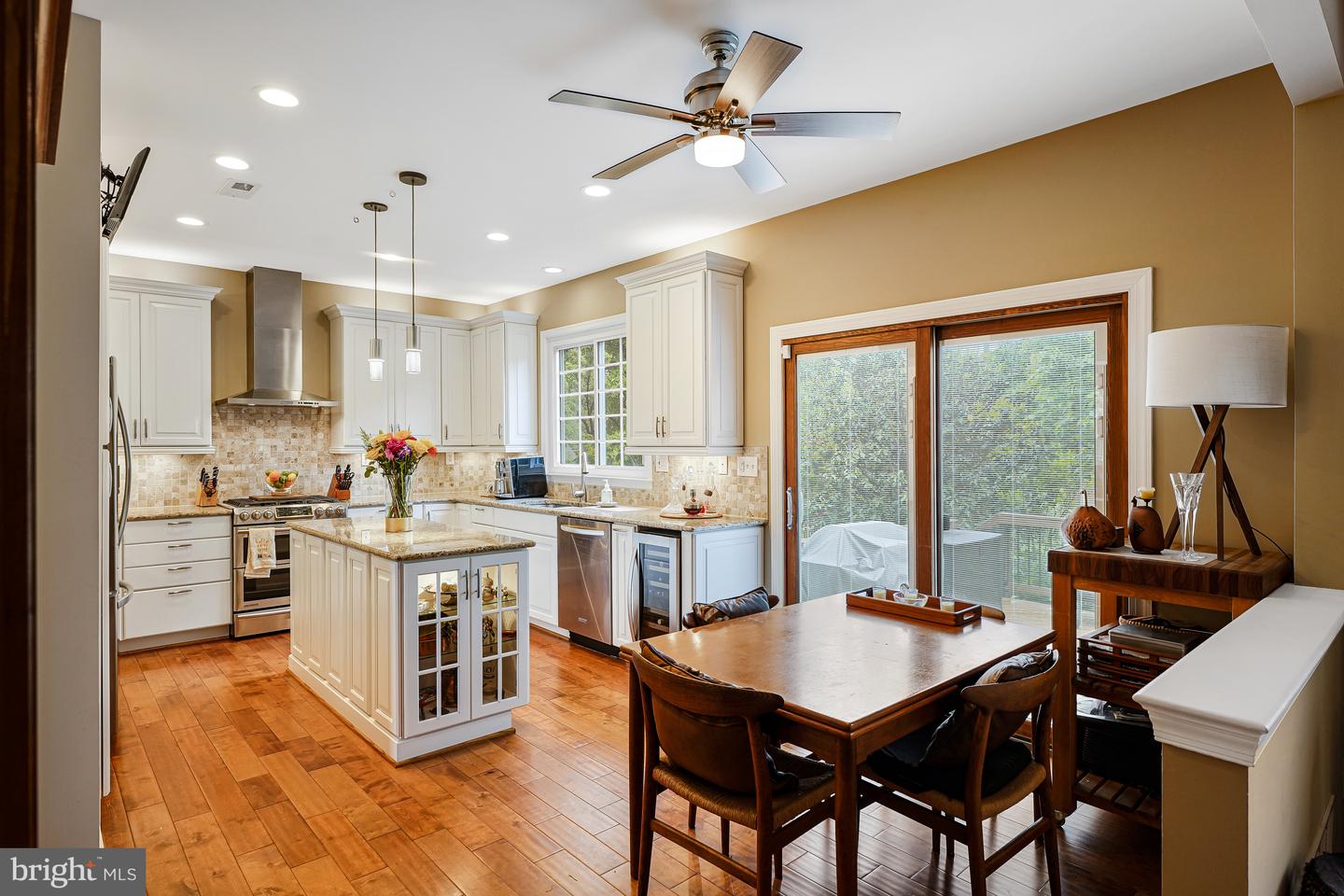 12405 WILLOW FALLS DR, HERNDON, Virginia 20170, 4 Bedrooms Bedrooms, ,3 BathroomsBathrooms,Residential,For sale,12405 WILLOW FALLS DR,VAFX2234770 MLS # VAFX2234770
