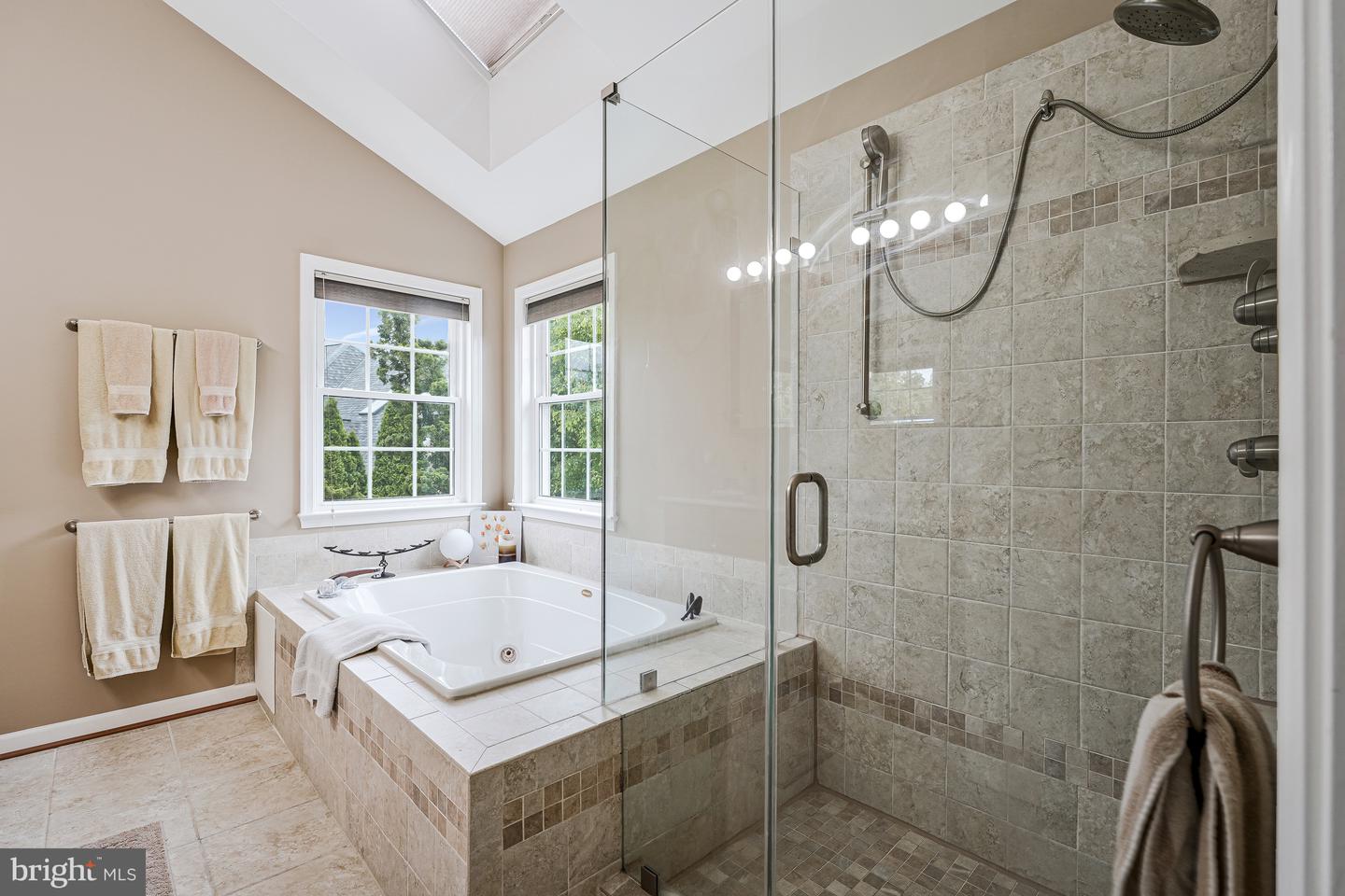 12405 WILLOW FALLS DR, HERNDON, Virginia 20170, 4 Bedrooms Bedrooms, ,3 BathroomsBathrooms,Residential,For sale,12405 WILLOW FALLS DR,VAFX2234770 MLS # VAFX2234770