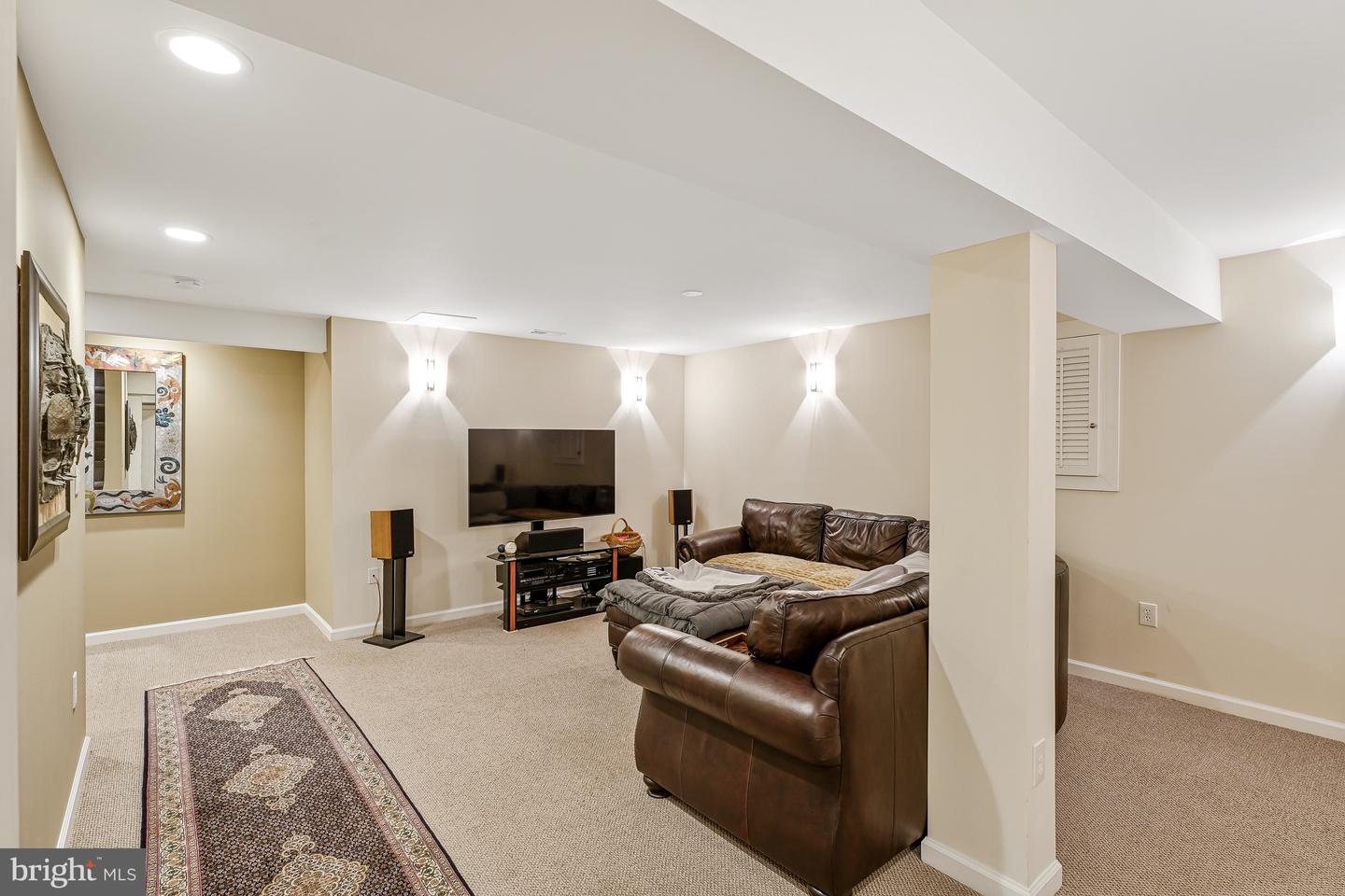 12405 WILLOW FALLS DR, HERNDON, Virginia 20170, 4 Bedrooms Bedrooms, ,3 BathroomsBathrooms,Residential,For sale,12405 WILLOW FALLS DR,VAFX2234770 MLS # VAFX2234770