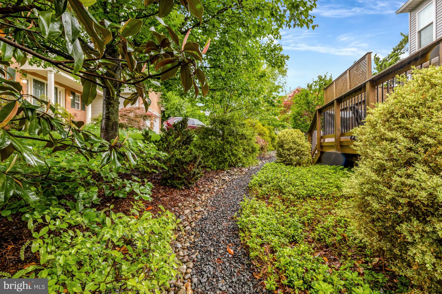 12405 WILLOW FALLS DR, HERNDON, Virginia 20170, 4 Bedrooms Bedrooms, ,3 BathroomsBathrooms,Residential,For sale,12405 WILLOW FALLS DR,VAFX2234770 MLS # VAFX2234770