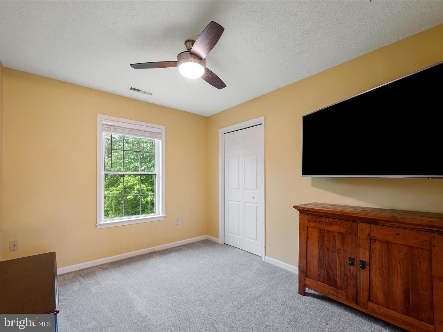 311 CLYDESDALE DR, STEPHENS CITY, Virginia 22655, 4 Bedrooms Bedrooms, ,2 BathroomsBathrooms,Residential,For sale,311 CLYDESDALE DR,VAFV2033504 MLS # VAFV2033504
