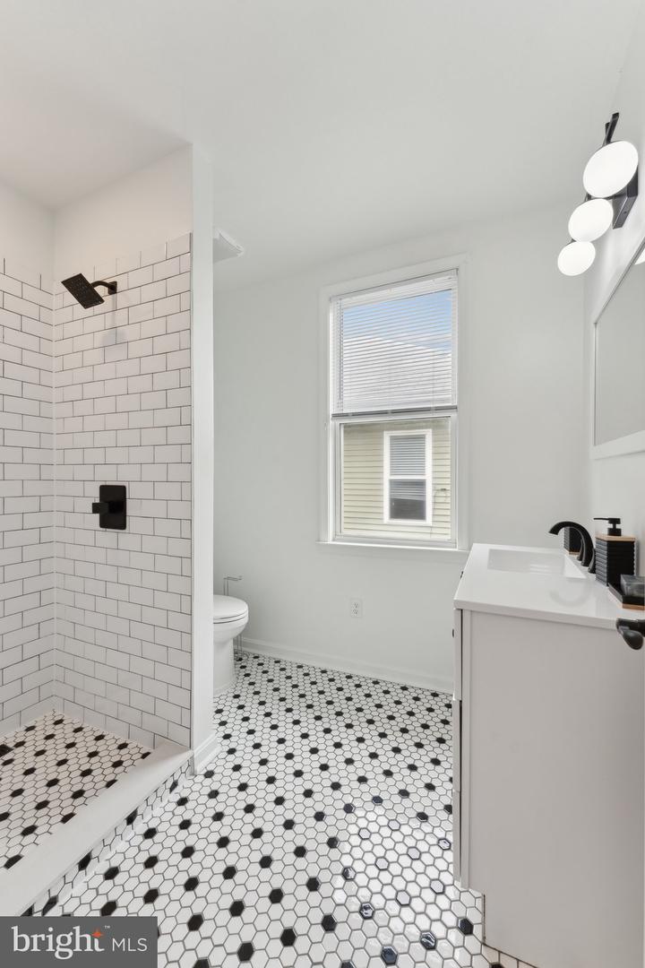 1843 MONROE ST NE, WASHINGTON, District Of Columbia 20018, 5 Bedrooms Bedrooms, ,3 BathroomsBathrooms,Residential,For sale,1843 MONROE ST NE,DCDC2196398 MLS # DCDC2196398