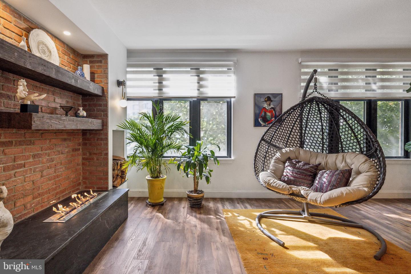 400 MASSACHUSETTS AVE NW #207, WASHINGTON, District Of Columbia 20001, 2 Bedrooms Bedrooms, ,2 BathroomsBathrooms,Residential,For sale,400 MASSACHUSETTS AVE NW #207,DCDC2196428 MLS # DCDC2196428