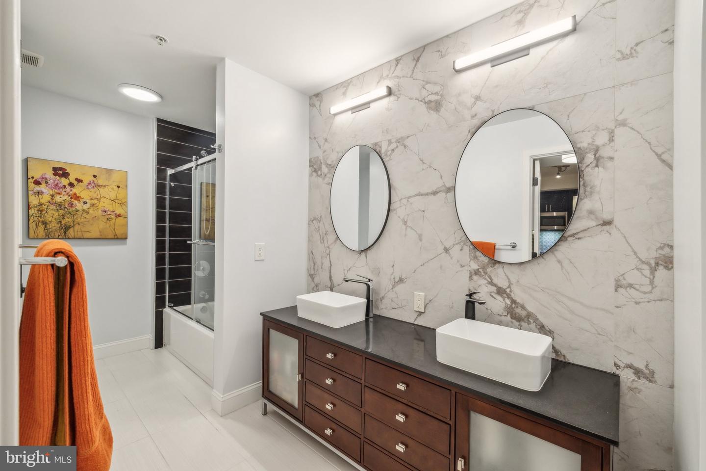 400 MASSACHUSETTS AVE NW #207, WASHINGTON, District Of Columbia 20001, 2 Bedrooms Bedrooms, ,2 BathroomsBathrooms,Residential,For sale,400 MASSACHUSETTS AVE NW #207,DCDC2196428 MLS # DCDC2196428