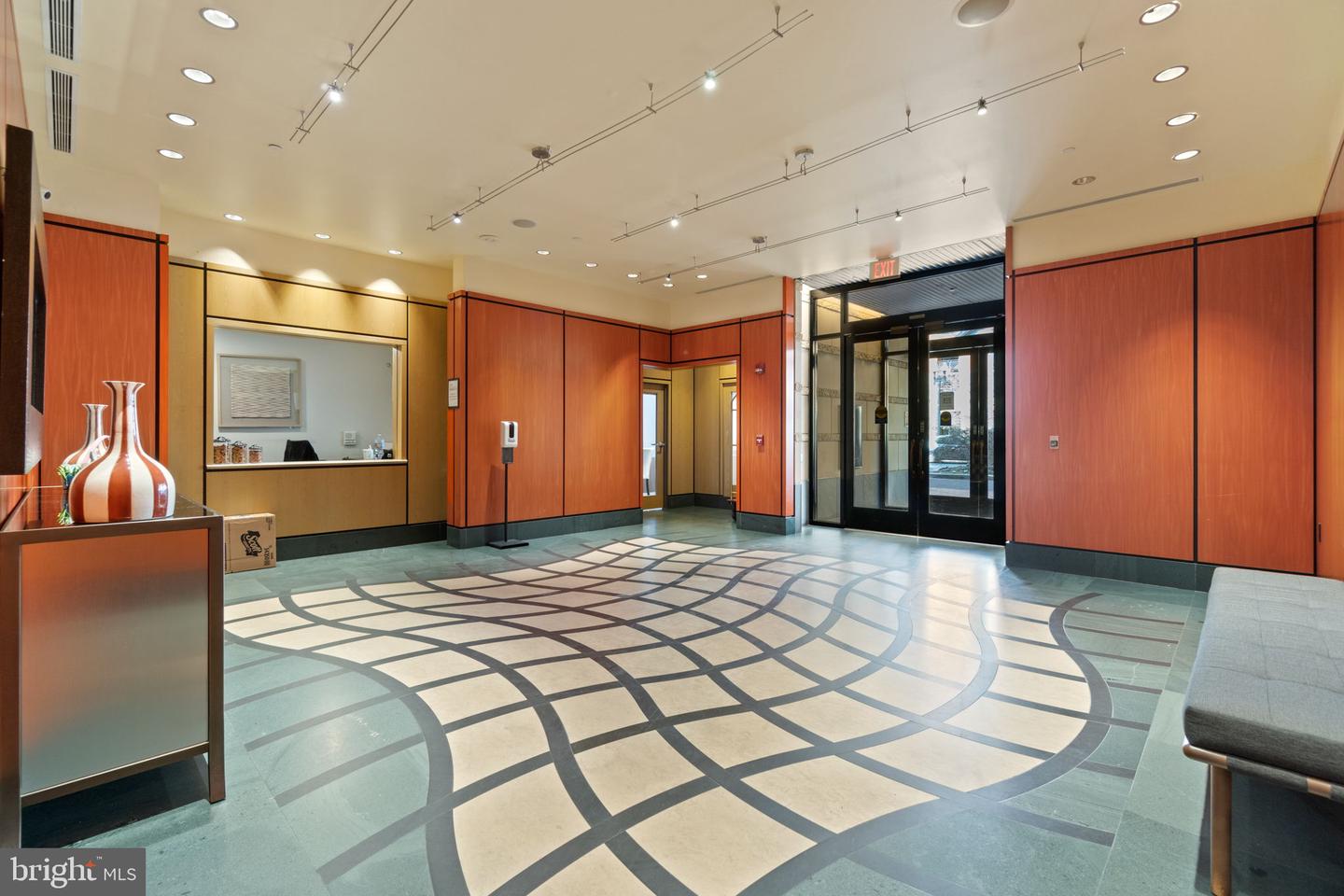 400 MASSACHUSETTS AVE NW #207, WASHINGTON, District Of Columbia 20001, 2 Bedrooms Bedrooms, ,2 BathroomsBathrooms,Residential,For sale,400 MASSACHUSETTS AVE NW #207,DCDC2196428 MLS # DCDC2196428