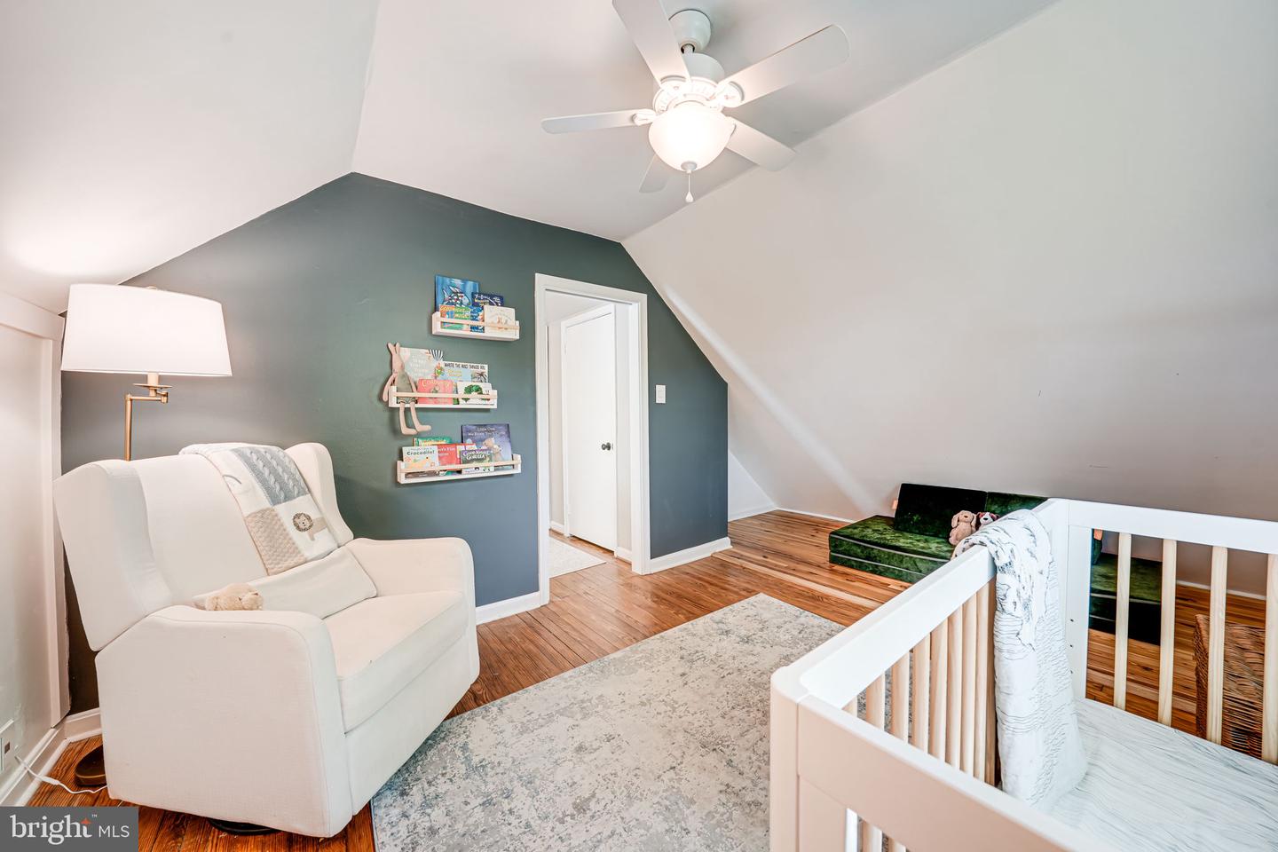6702 CAVALIER DR, ALEXANDRIA, Virginia 22307, 3 Bedrooms Bedrooms, ,2 BathroomsBathrooms,Residential,For sale,6702 CAVALIER DR,VAFX2235722 MLS # VAFX2235722
