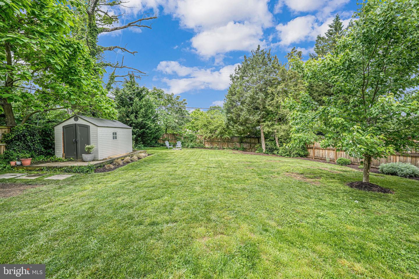 6702 CAVALIER DR, ALEXANDRIA, Virginia 22307, 3 Bedrooms Bedrooms, ,2 BathroomsBathrooms,Residential,For sale,6702 CAVALIER DR,VAFX2235722 MLS # VAFX2235722