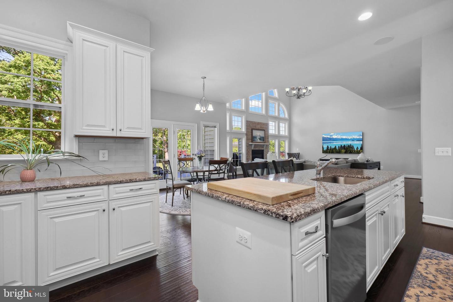 42438 BLACK TALON CT, LEESBURG, Virginia 20176, 5 Bedrooms Bedrooms, ,5 BathroomsBathrooms,Residential,For sale,42438 BLACK TALON CT,VALO2094530 MLS # VALO2094530
