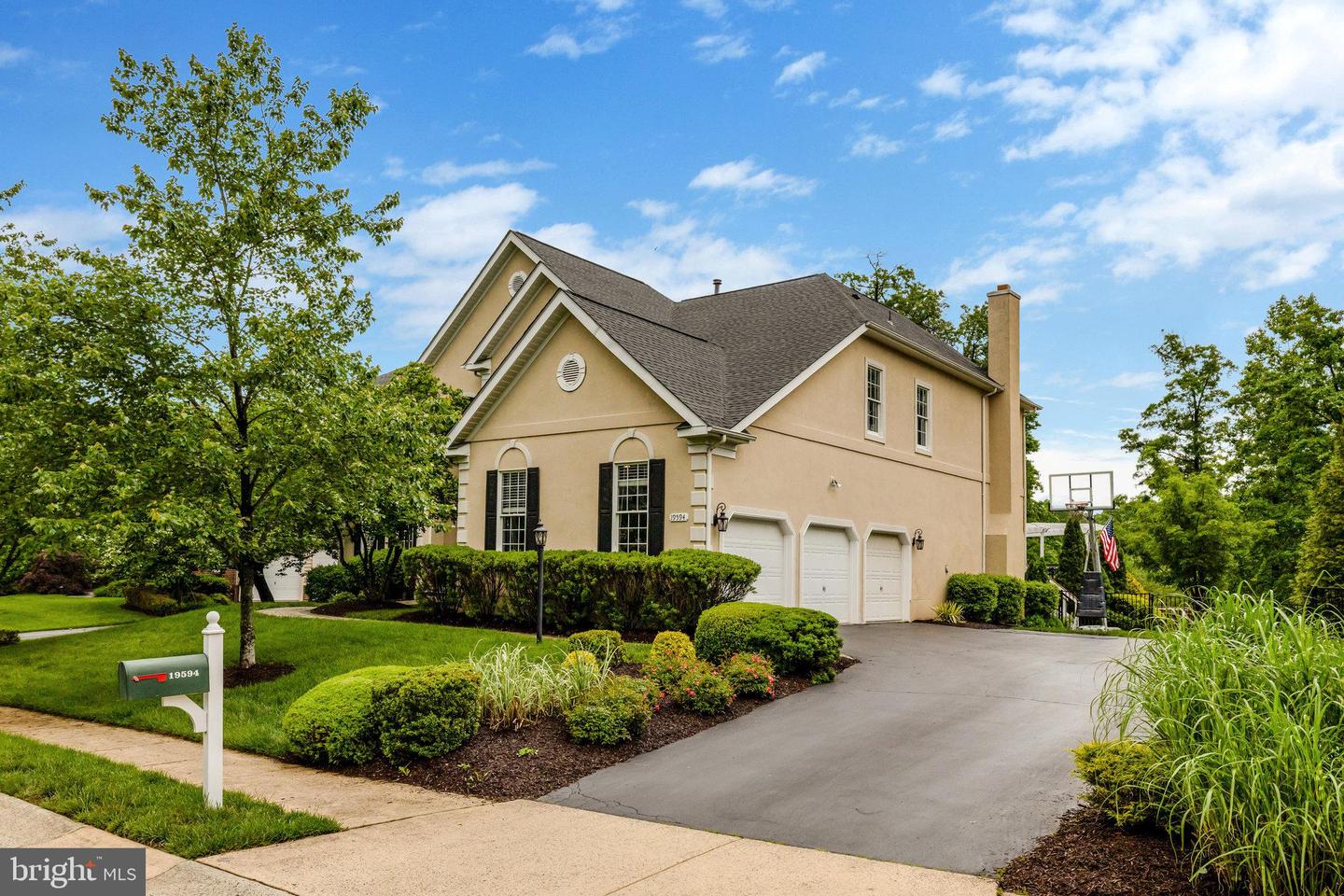 19594 SARATOGA SPRINGS PL, ASHBURN, Virginia 20147, 4 Bedrooms Bedrooms, ,4 BathroomsBathrooms,Residential,For sale,19594 SARATOGA SPRINGS PL,VALO2094592 MLS # VALO2094592