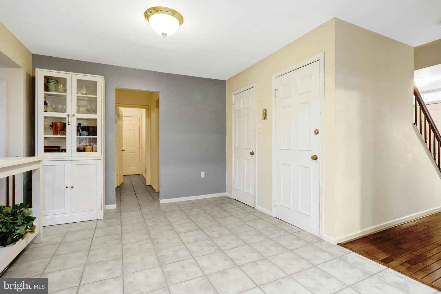 7117 STANCHION LN, BURKE, Virginia 22015, 4 Bedrooms Bedrooms, ,3 BathroomsBathrooms,Residential,For sale,7117 STANCHION LN,VAFX2236104 MLS # VAFX2236104