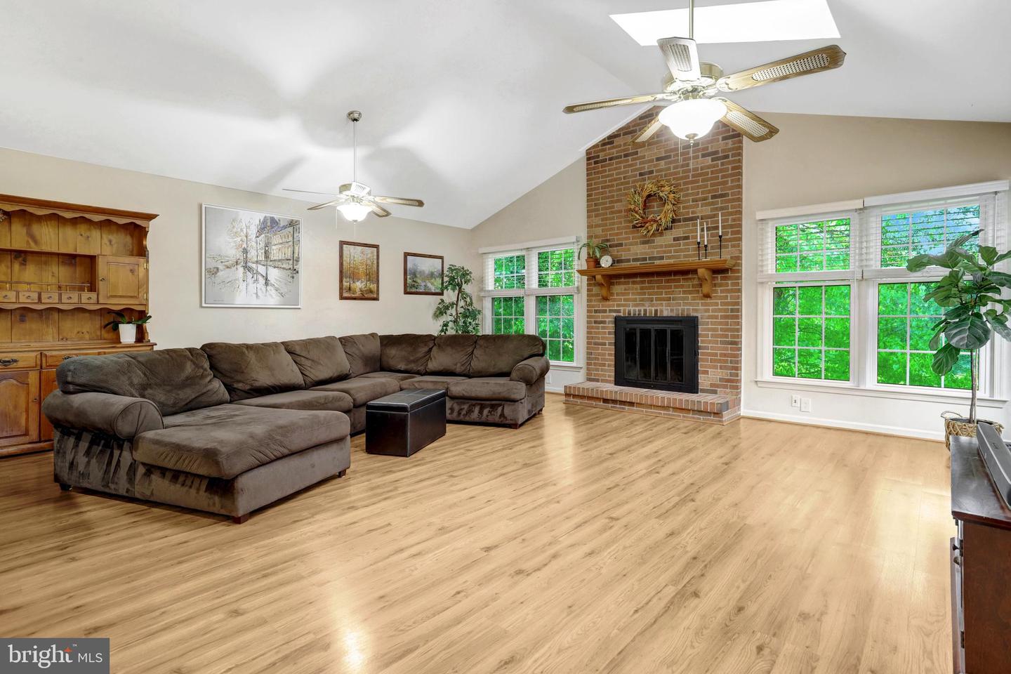 7117 STANCHION LN, BURKE, Virginia 22015, 4 Bedrooms Bedrooms, ,3 BathroomsBathrooms,Residential,For sale,7117 STANCHION LN,VAFX2236104 MLS # VAFX2236104