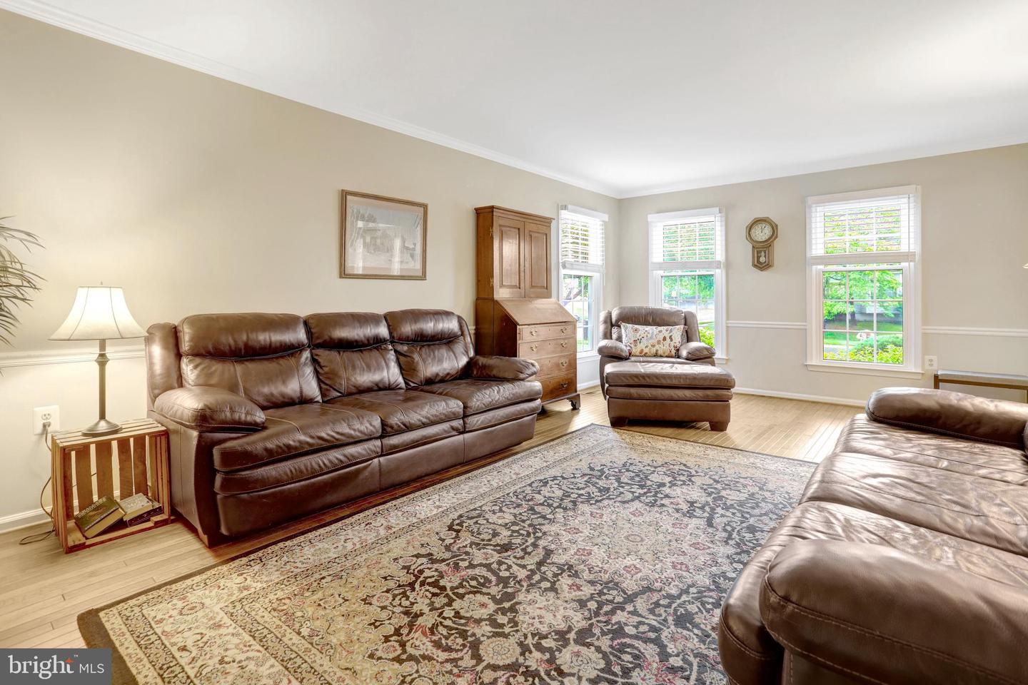 7117 STANCHION LN, BURKE, Virginia 22015, 4 Bedrooms Bedrooms, ,3 BathroomsBathrooms,Residential,For sale,7117 STANCHION LN,VAFX2236104 MLS # VAFX2236104
