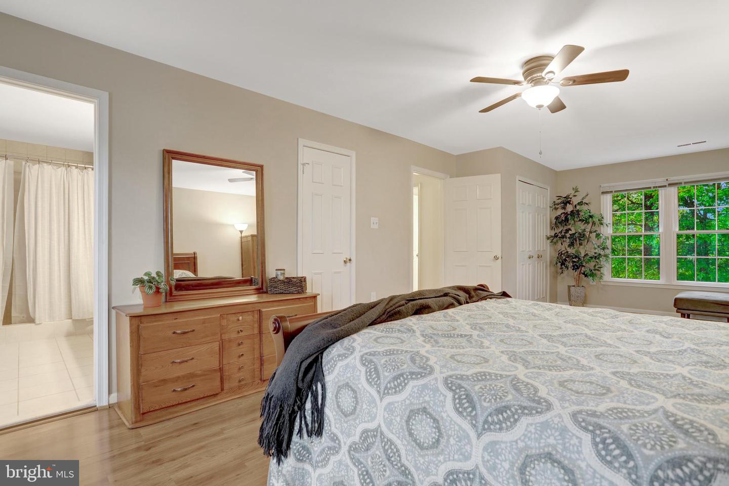 7117 STANCHION LN, BURKE, Virginia 22015, 4 Bedrooms Bedrooms, ,3 BathroomsBathrooms,Residential,For sale,7117 STANCHION LN,VAFX2236104 MLS # VAFX2236104