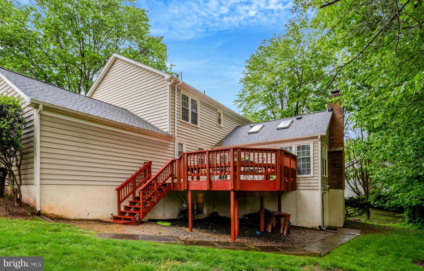 7117 STANCHION LN, BURKE, Virginia 22015, 4 Bedrooms Bedrooms, ,3 BathroomsBathrooms,Residential,For sale,7117 STANCHION LN,VAFX2236104 MLS # VAFX2236104